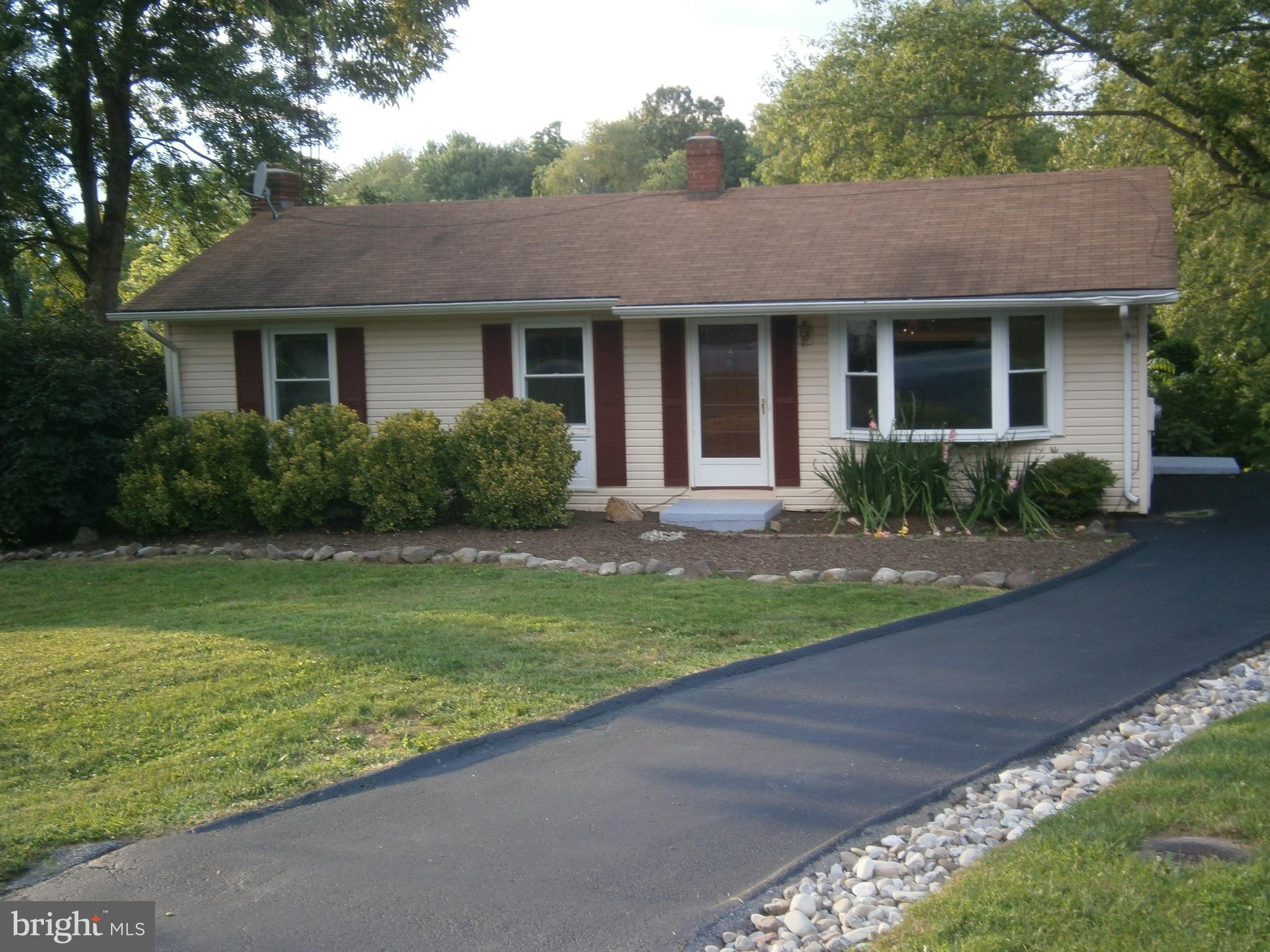 *COZY UPDATED RAMBLER; NEW MAIN LVL FRESH PAINT, NEW FLOORING, REDONE HARDWOODS DOUBLE PANE WINDOWS: LOWER LVL. WOODSTOVE IN FAMILY ROOM, LAUNDRY ROOM AND WORKSHOP POSSIBLE 4 TH BEDROOM & 1/2 BATH Nice Cul de Sac location & almost an acre lot LINGANORE HIGH SCHOOL CLUSTER MOUNTAIN VIEWS ..SO MUCH TO LIKE AT THIS PRICE! TRULY A MUST SEE!