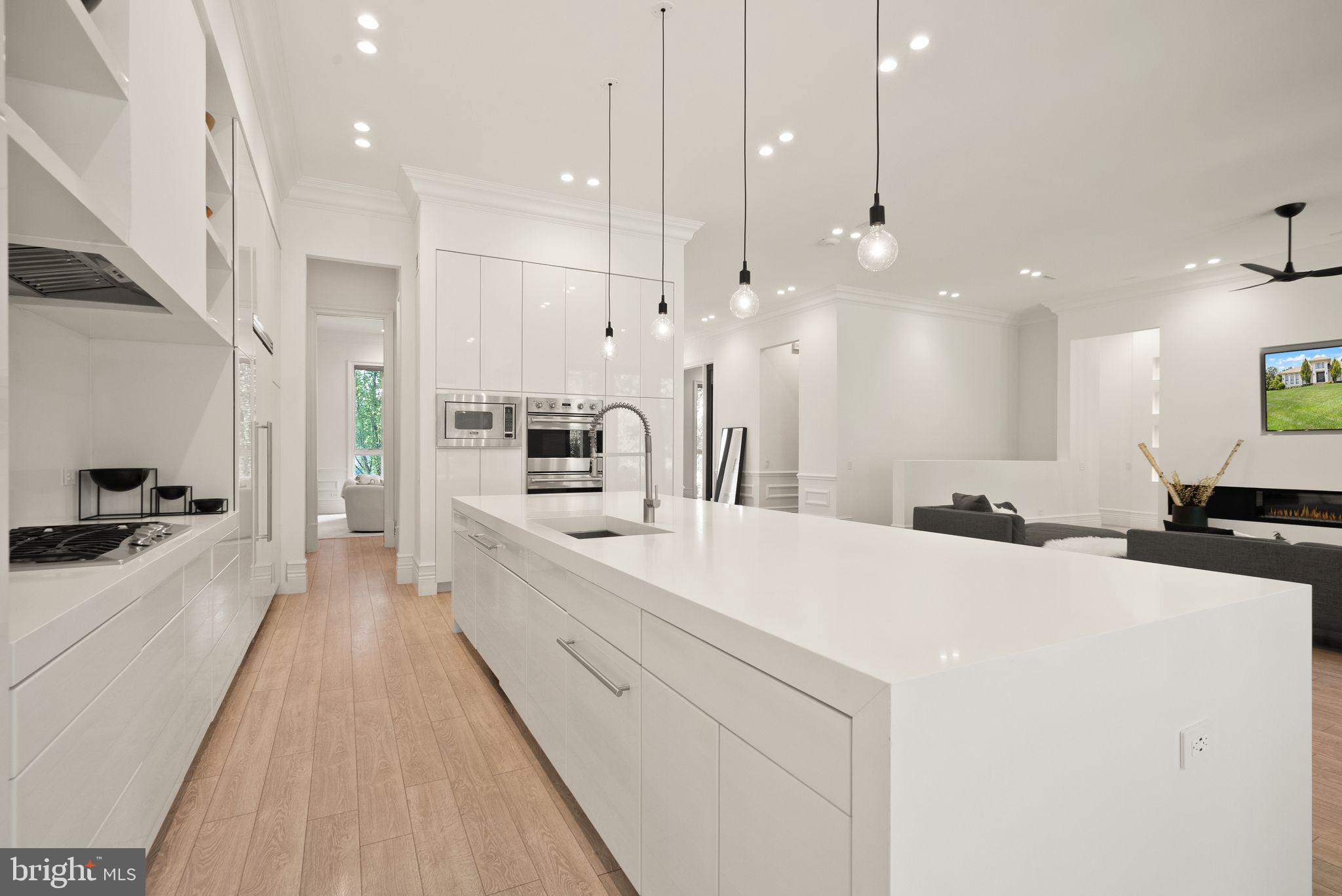 23023 LAVENDER VALLEY COURT