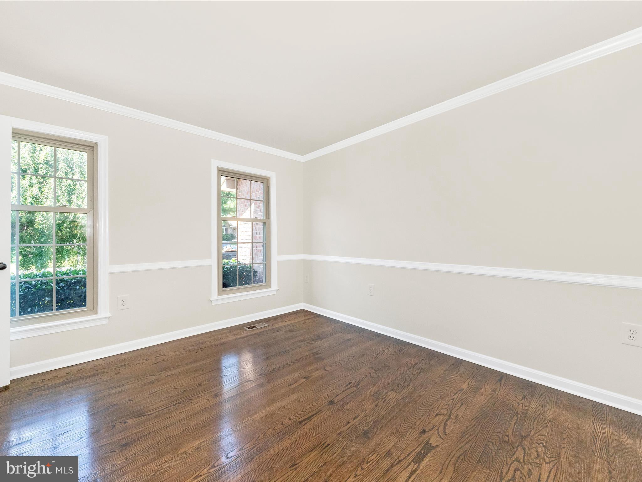 8395 BUCKEYE COURT