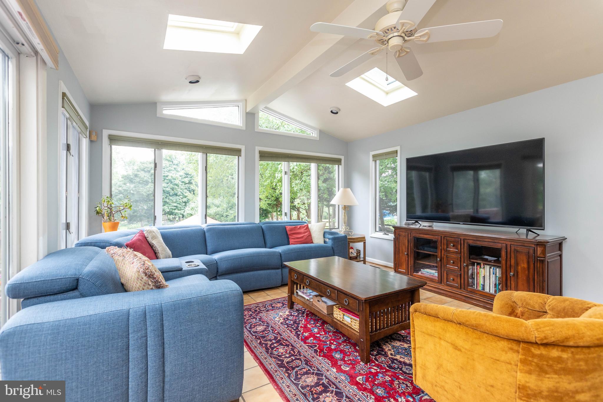 DULANEY GATE - Residential