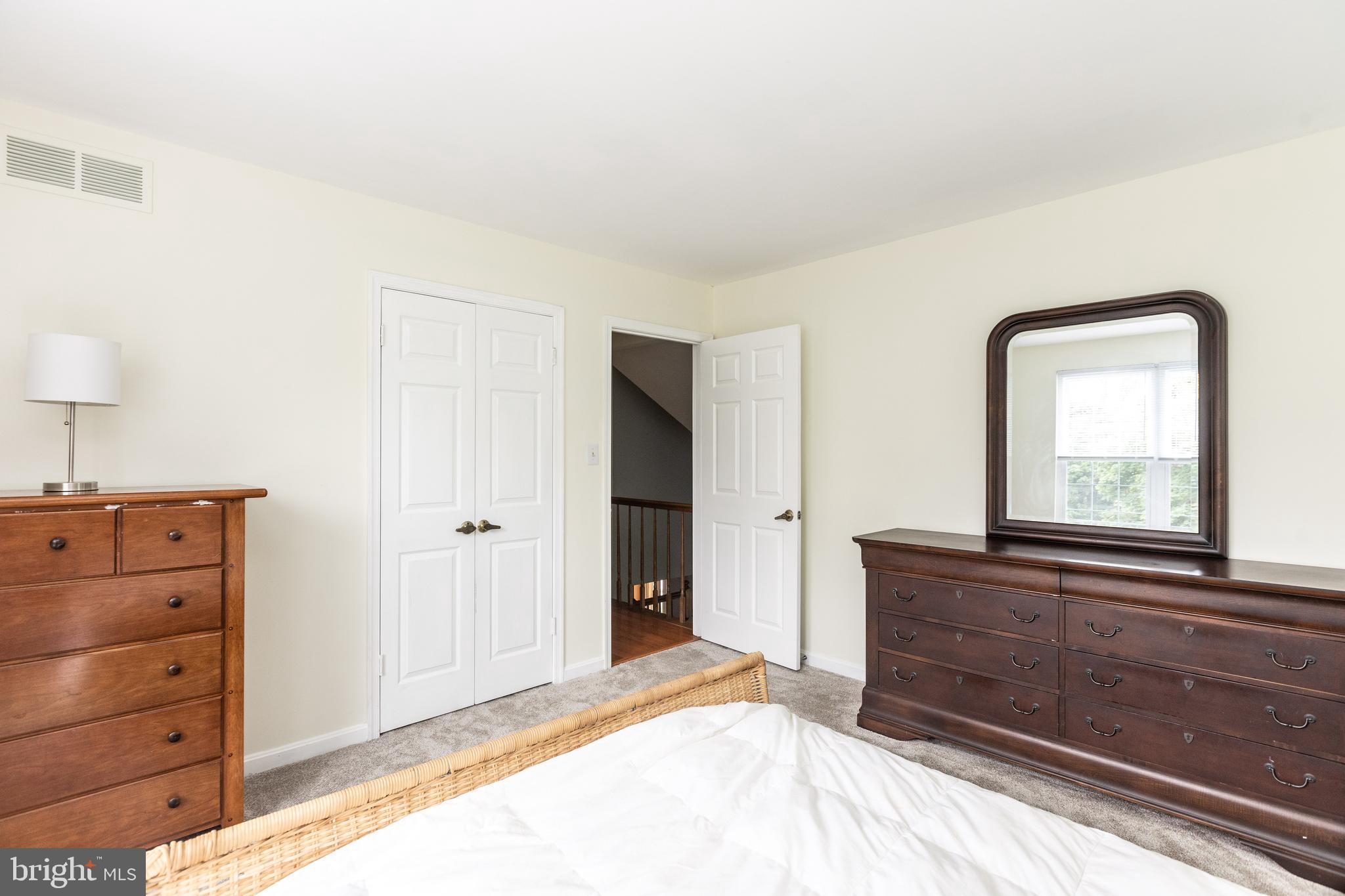 DULANEY GATE - Residential