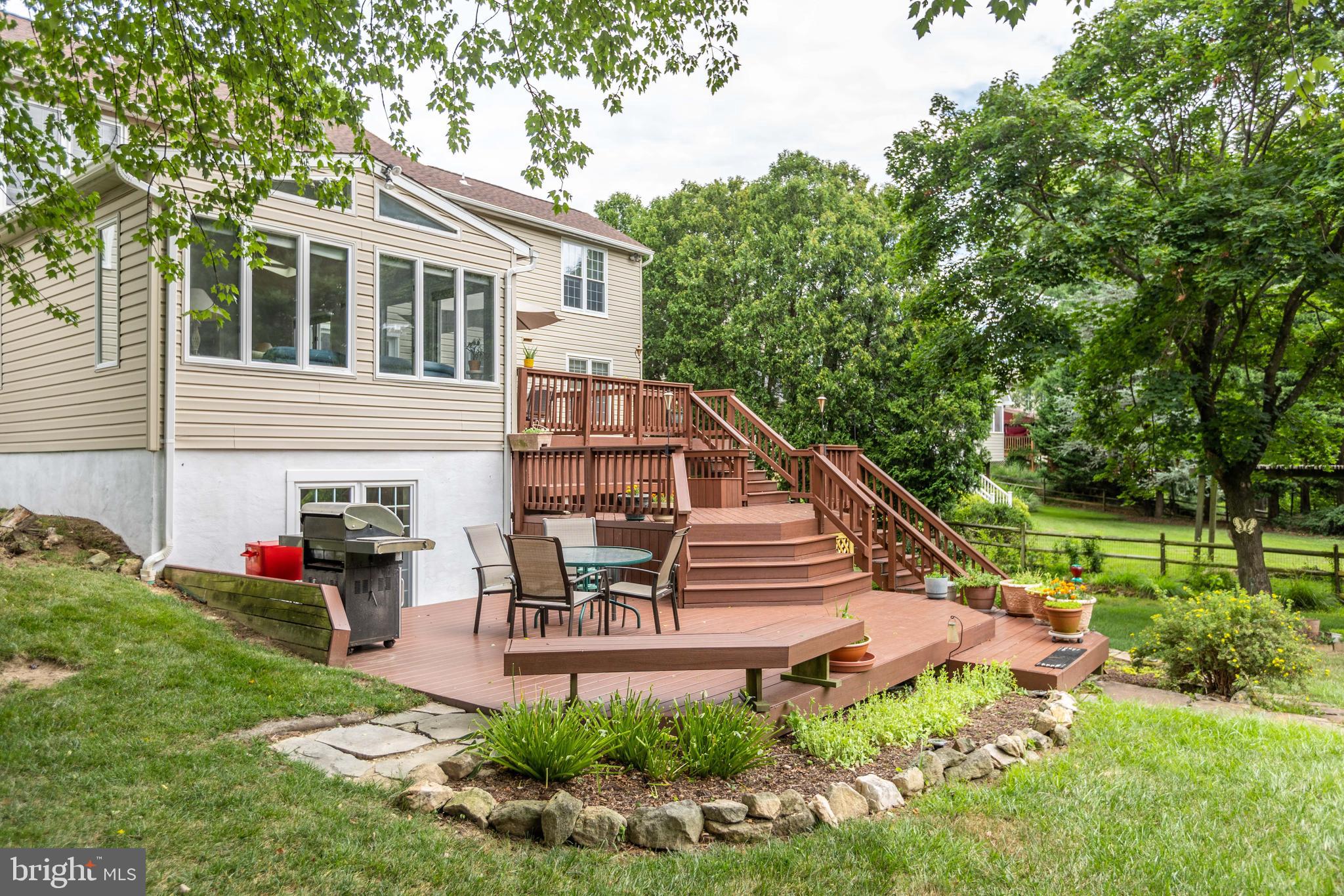 DULANEY GATE - Residential