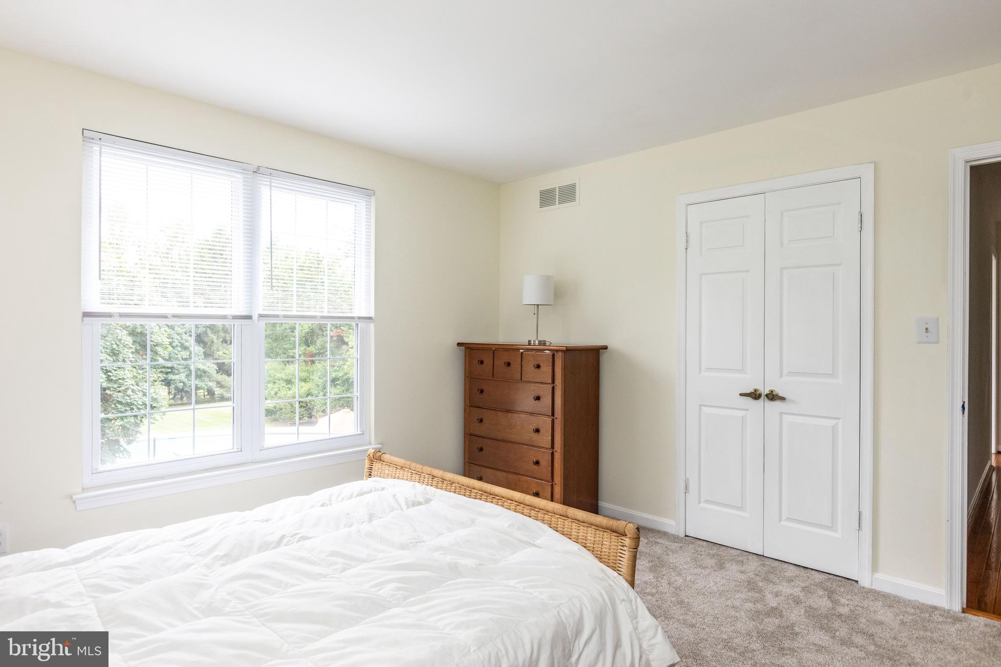 DULANEY GATE - Residential