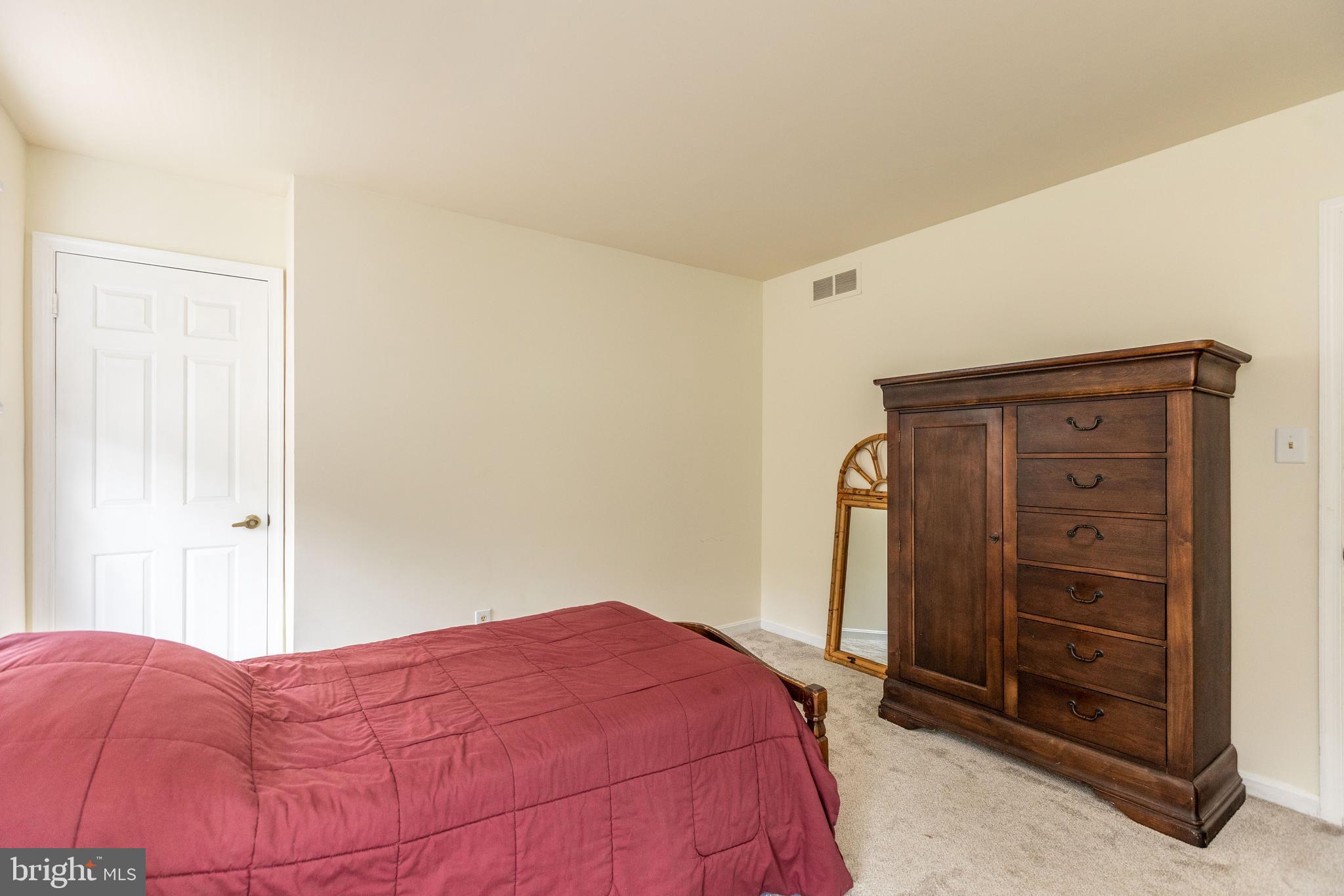 DULANEY GATE - Residential