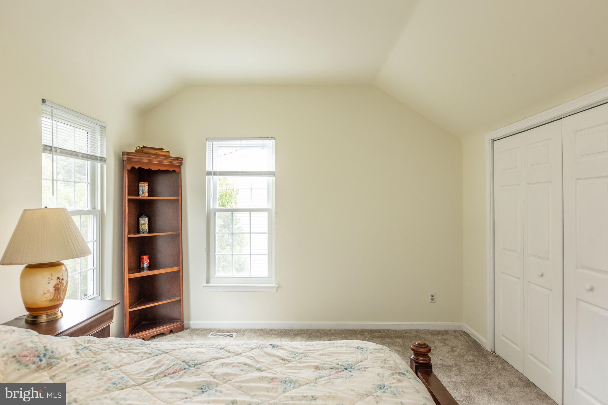 DULANEY GATE - Residential