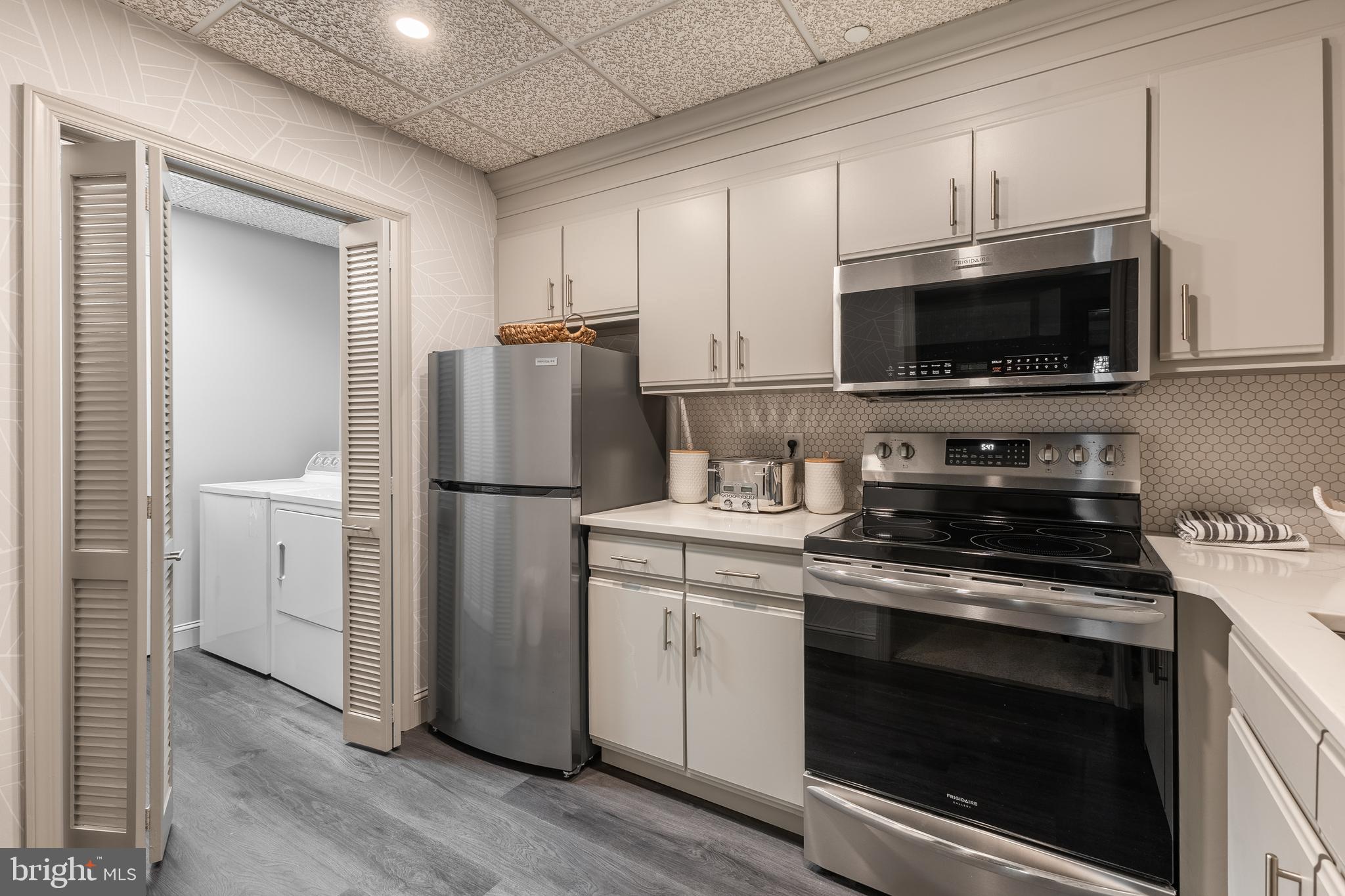 WINDMERE - Residential