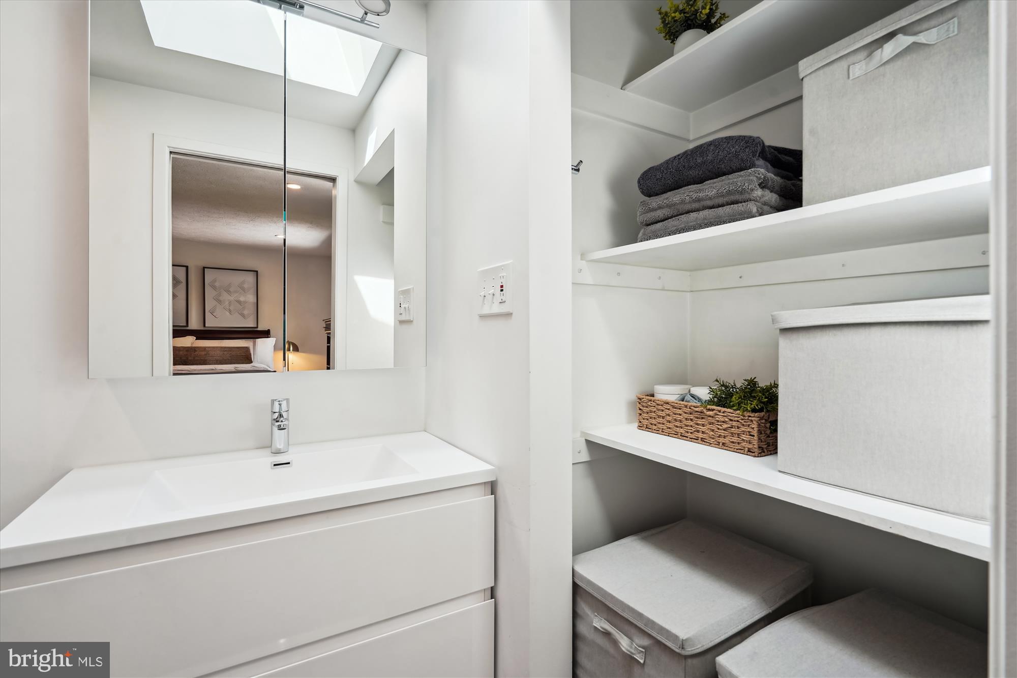 CHERRY HILL TOWNHOUSES - Residential