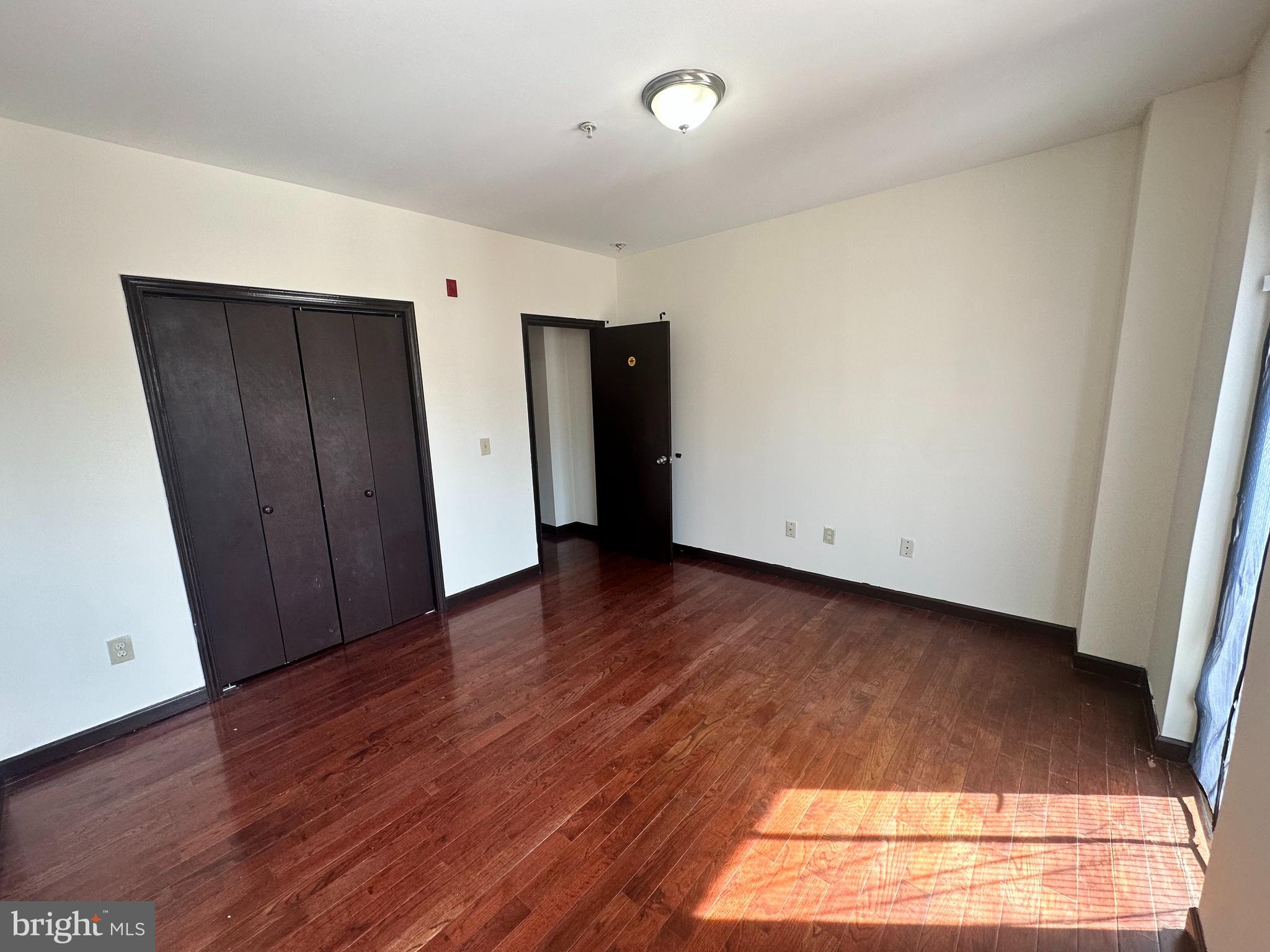 CHINATOWN - Residential