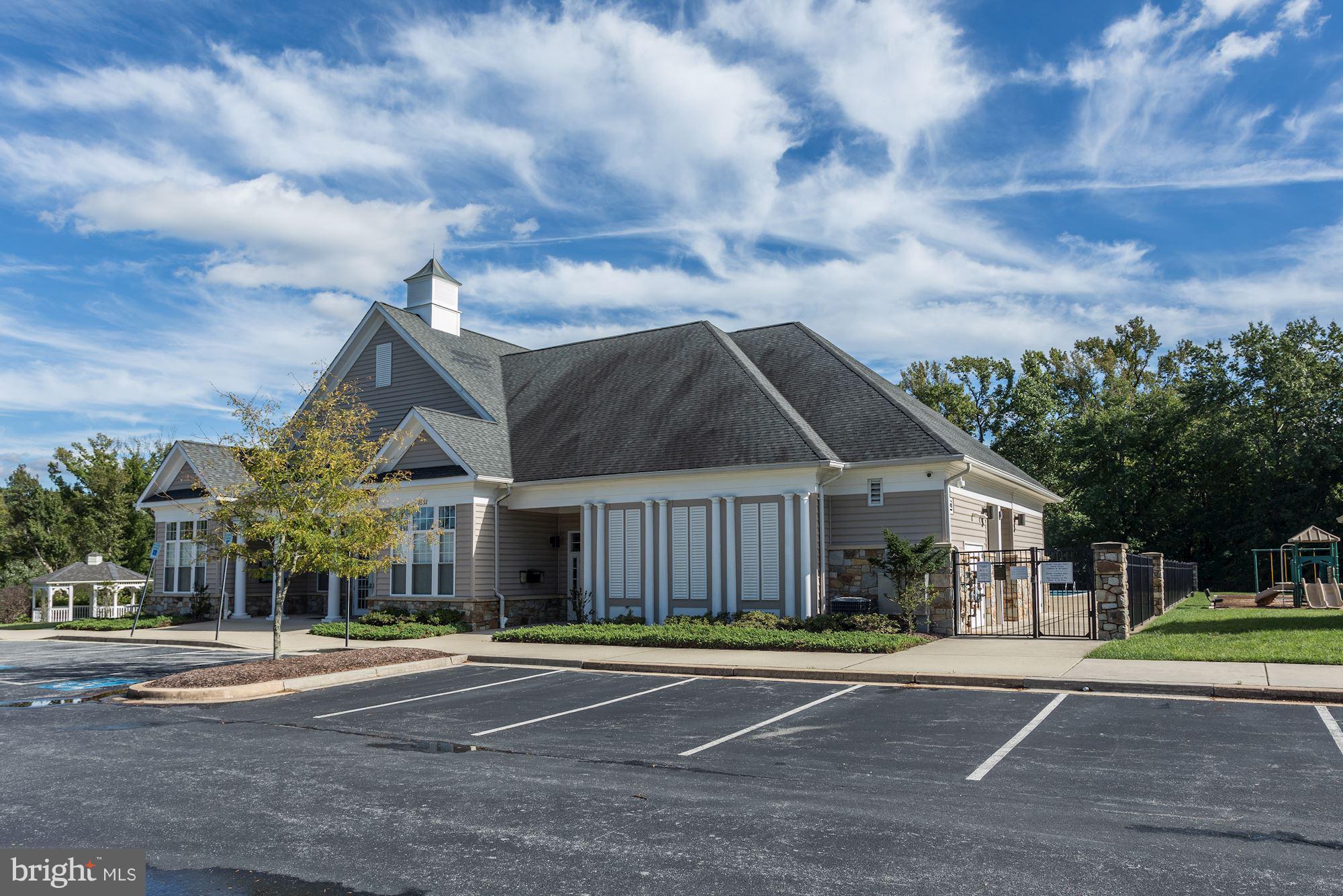 VILLAGES OF DORCHESTER - Residential