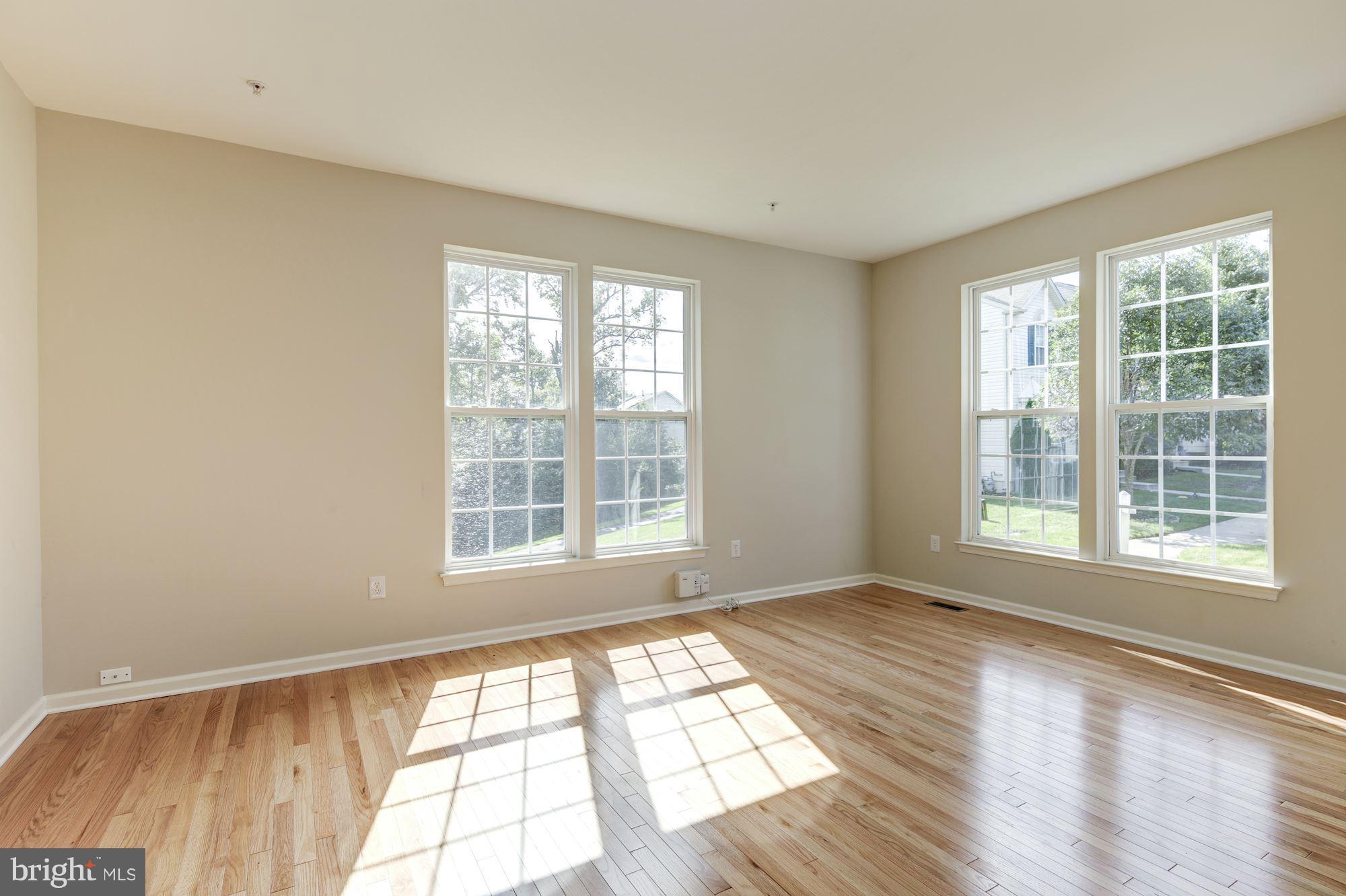 VILLAGES OF DORCHESTER - Residential