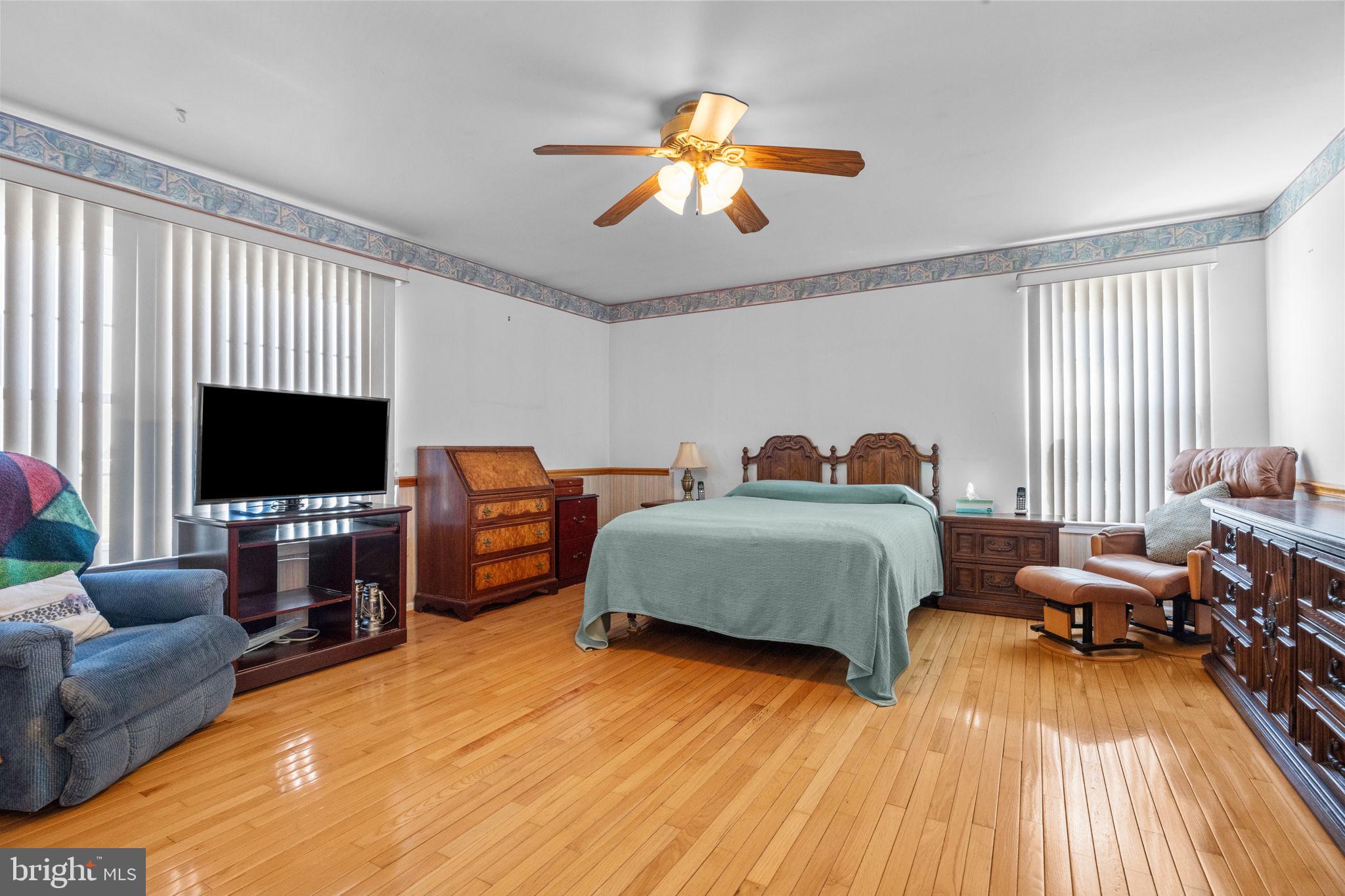 NEWTOWN GRANT - Residential
