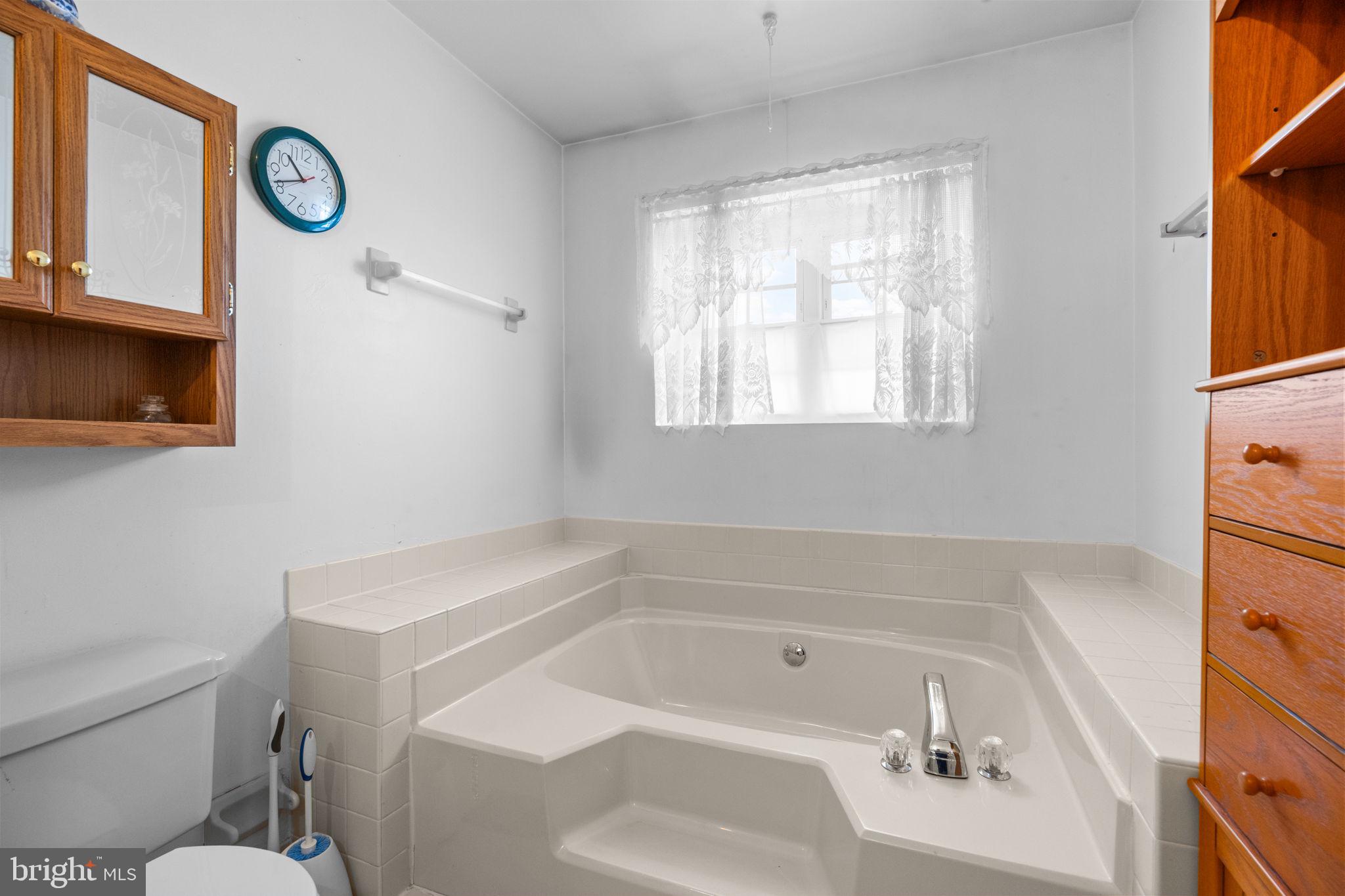 NEWTOWN GRANT - Residential