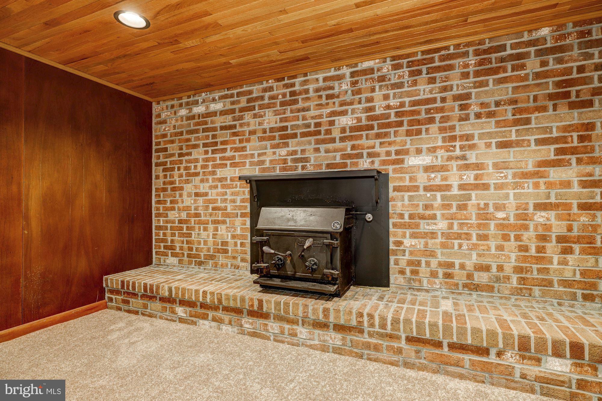 WILTON ACRES - Residential