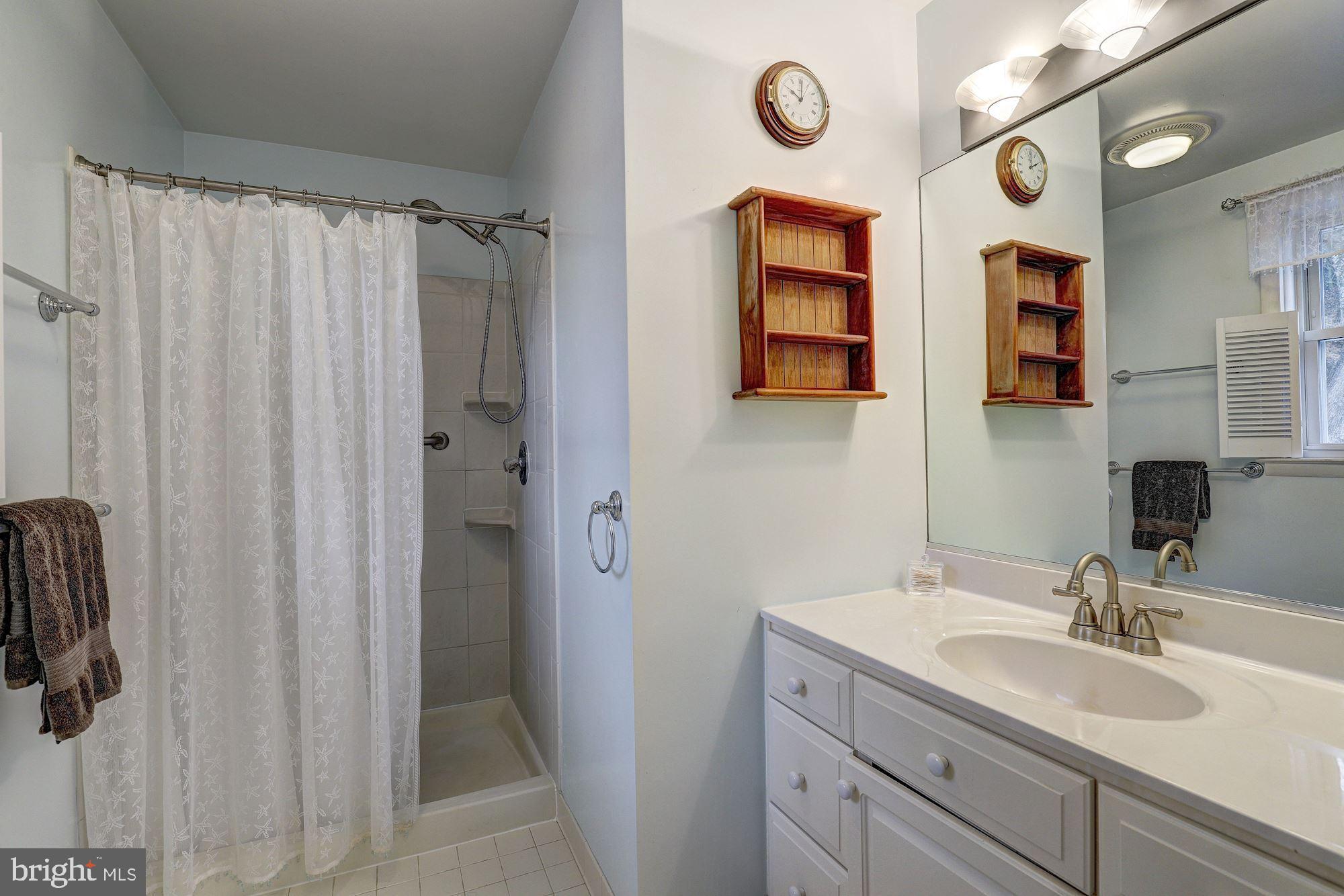 WILTON ACRES - Residential