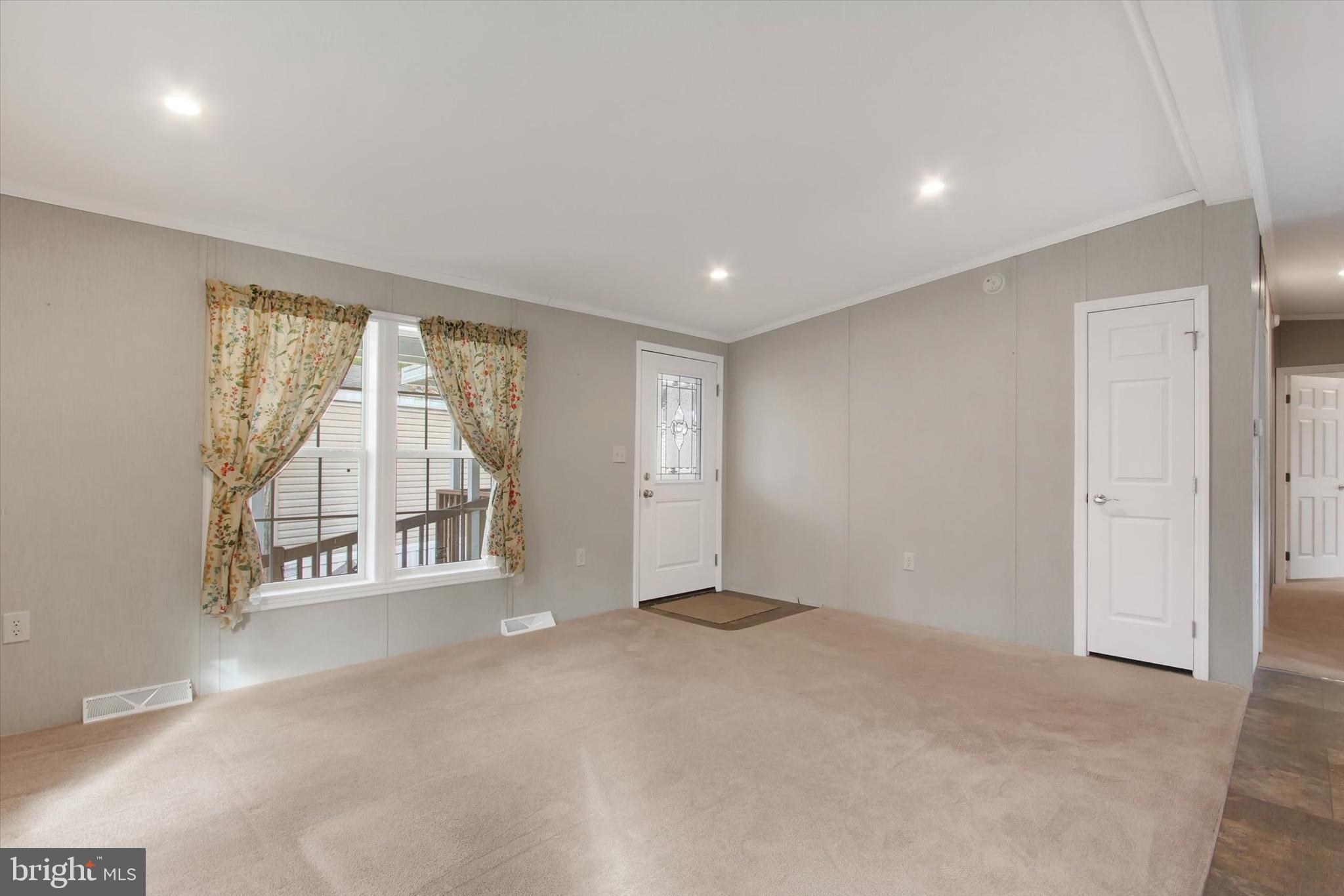 YOUNGS GROVE - Residential