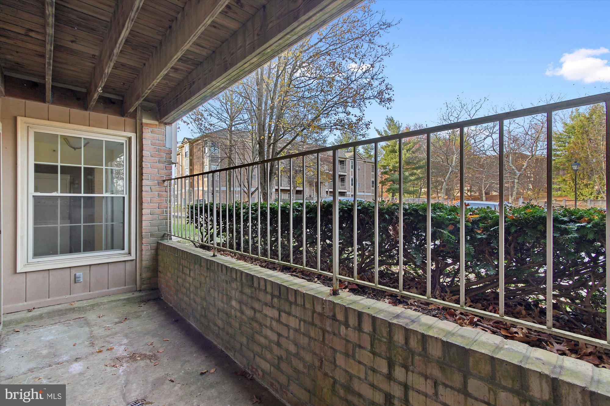 THE POINTE - Residential