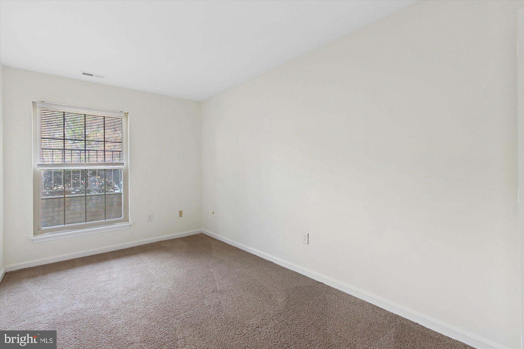 THE POINTE - Residential