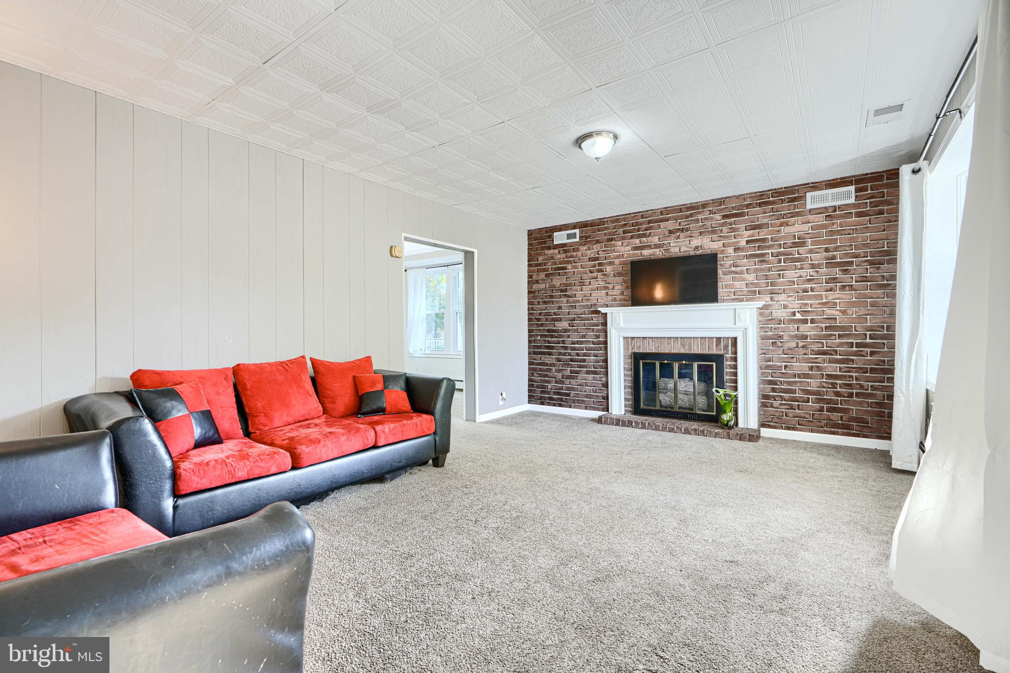 OVERLEA - Residential