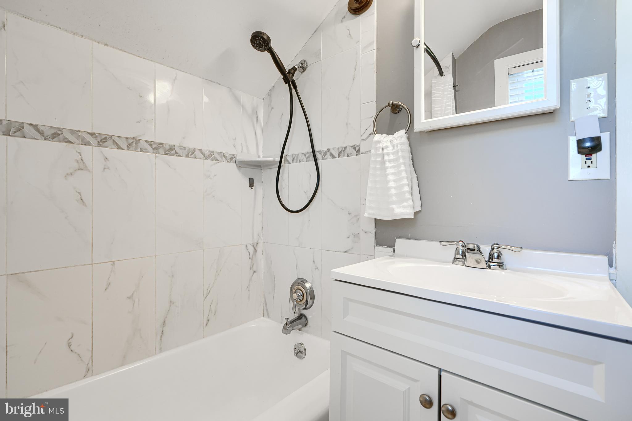 OVERLEA - Residential