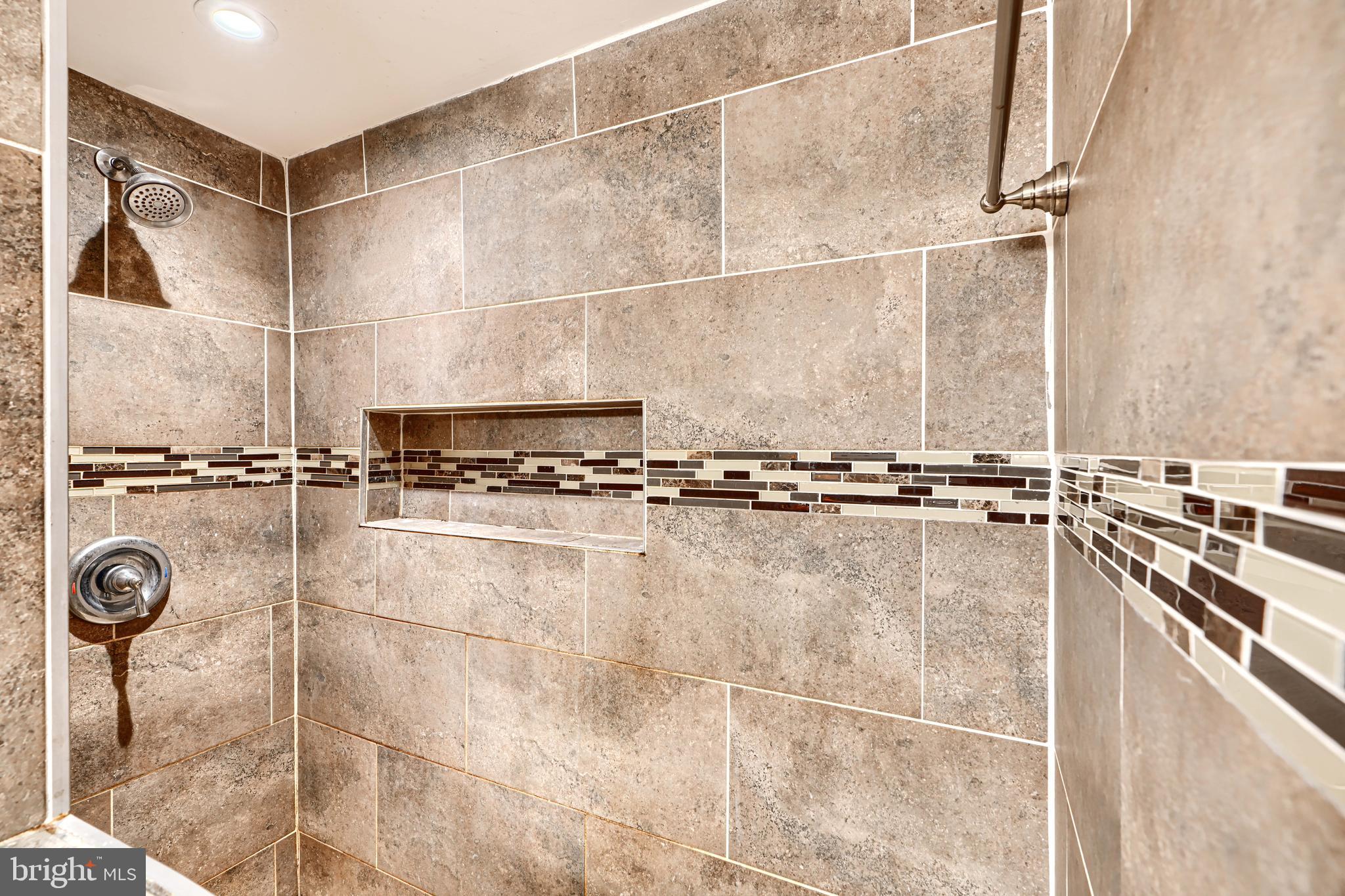 OVERLEA - Residential