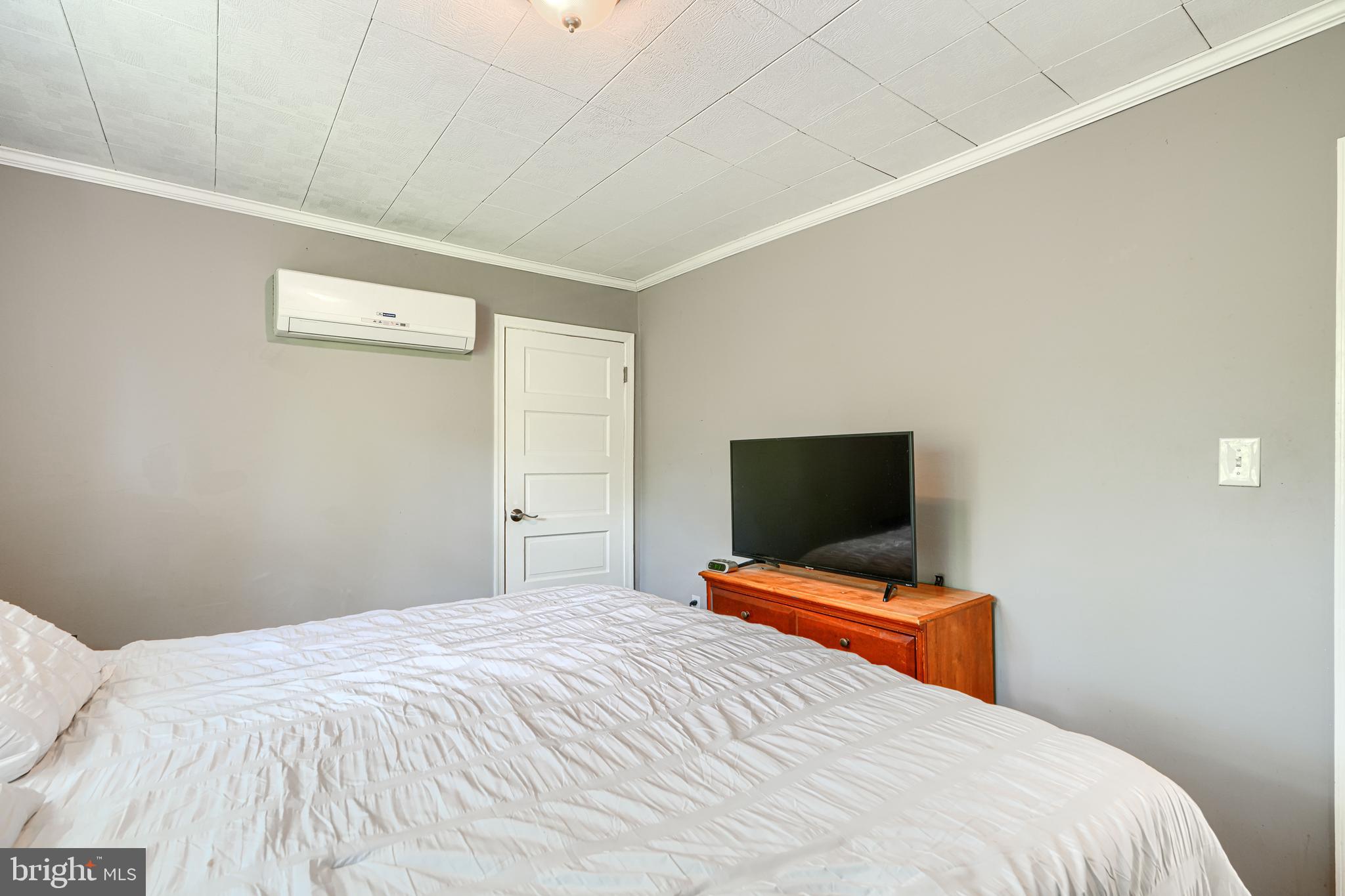 OVERLEA - Residential