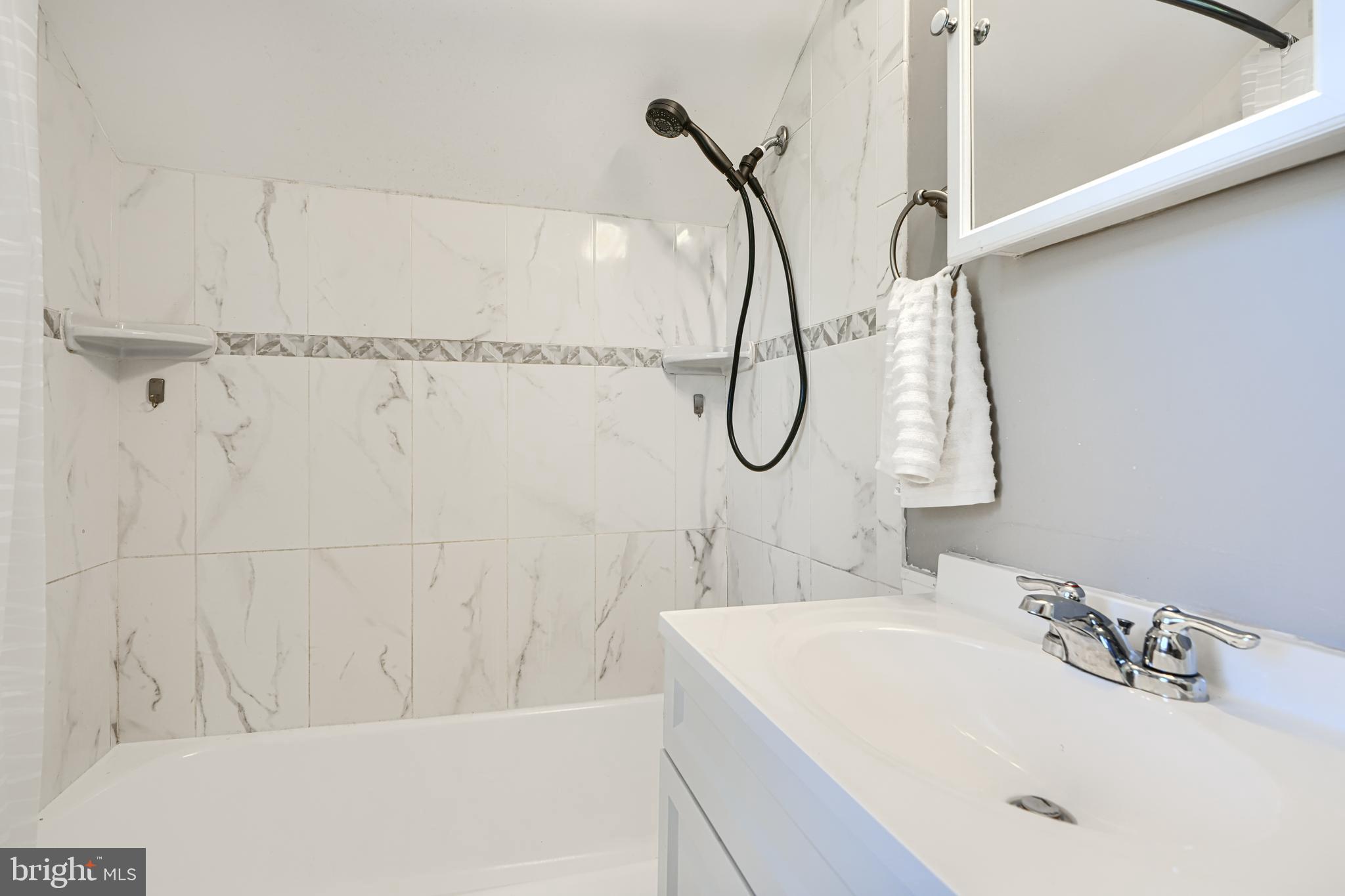 OVERLEA - Residential