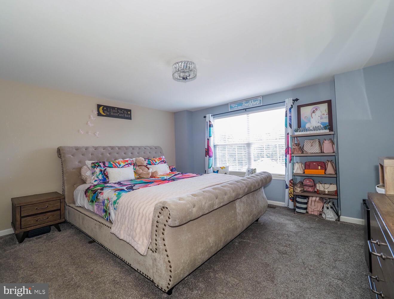 ROLAND TERRACE - Residential