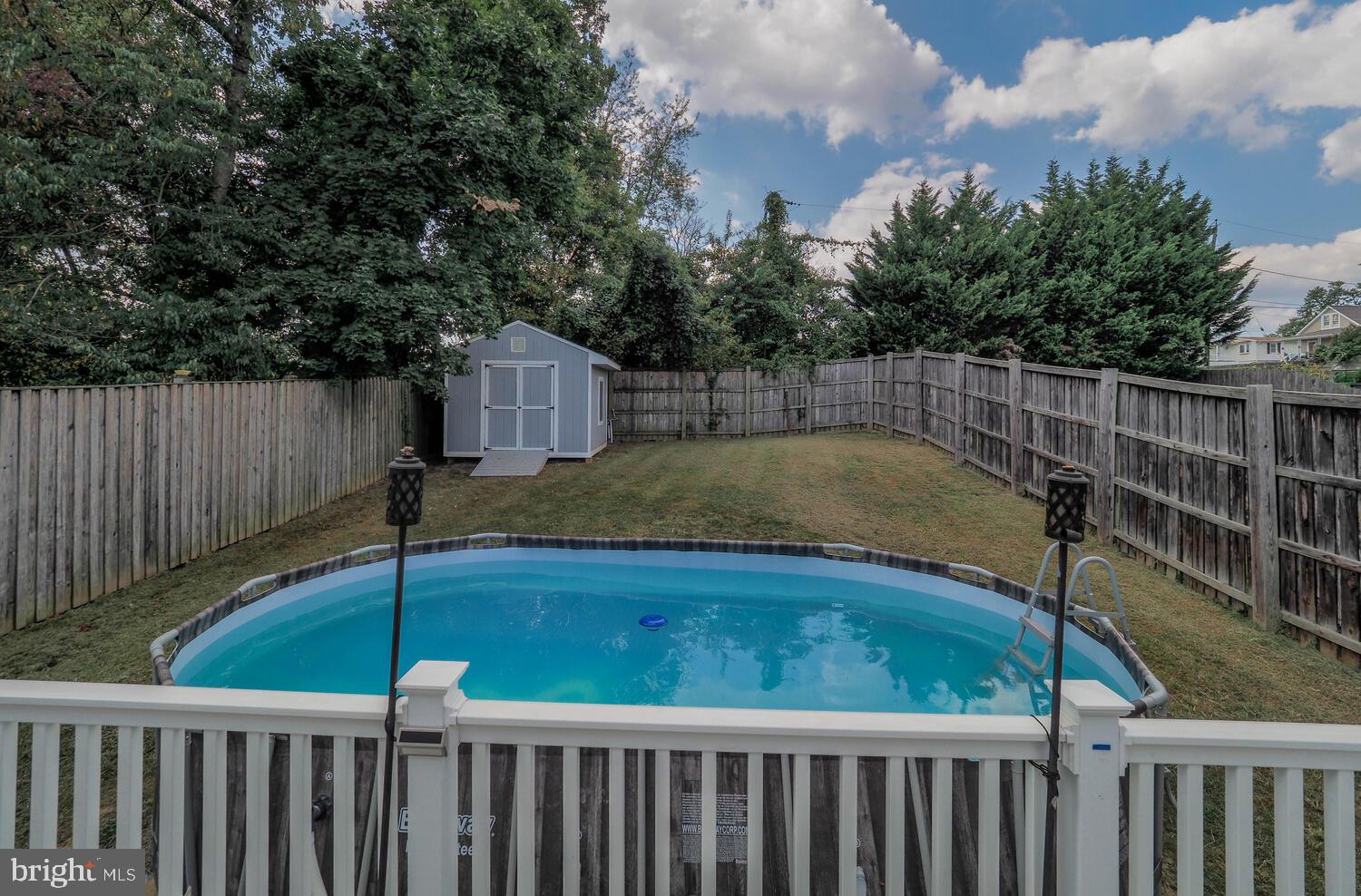 ROLAND TERRACE - Residential