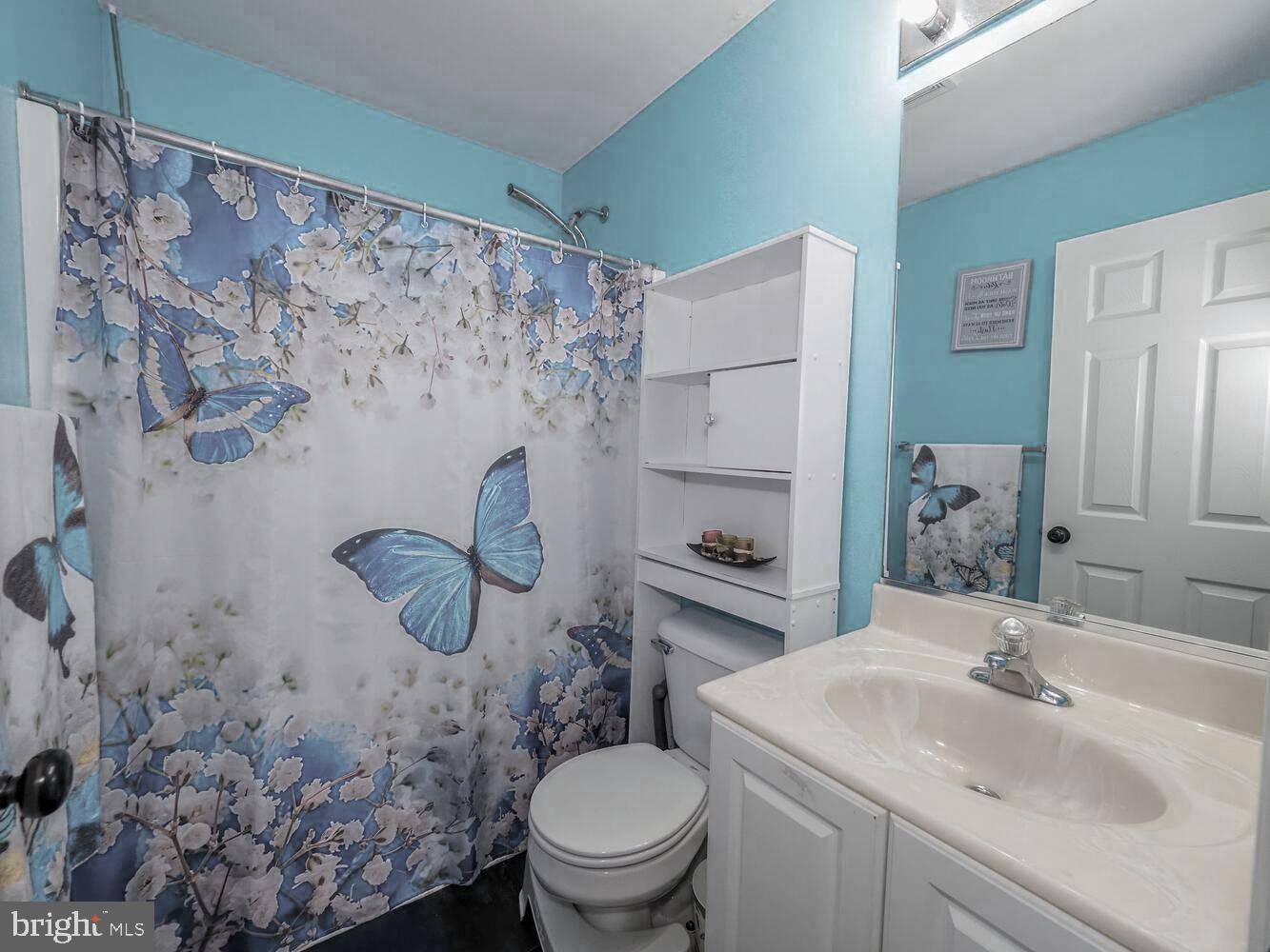 ROLAND TERRACE - Residential