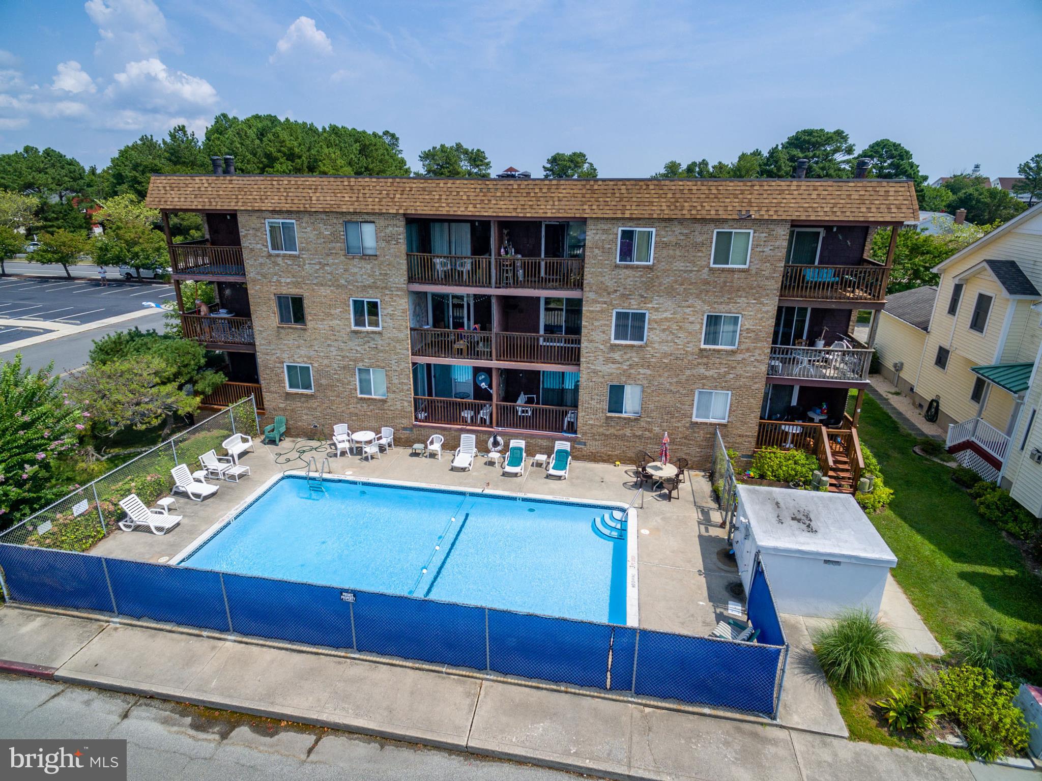 CAINE WOODS - Residential