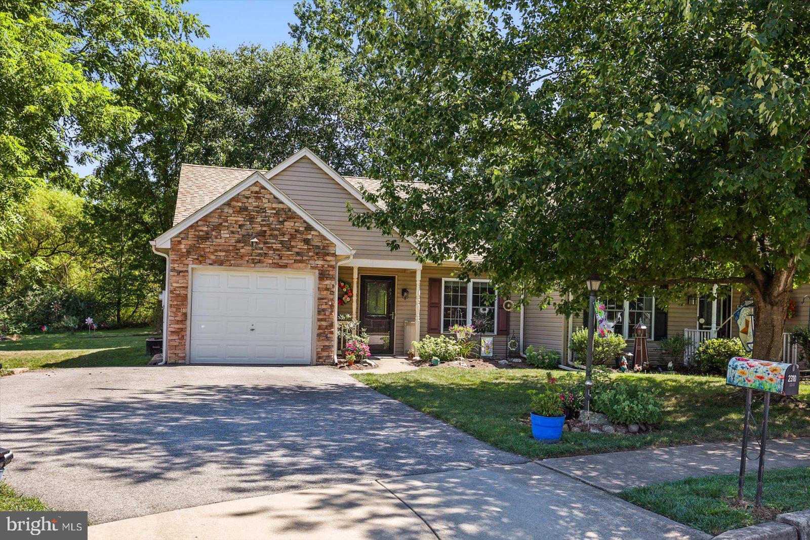 2310 DAISY ROAD