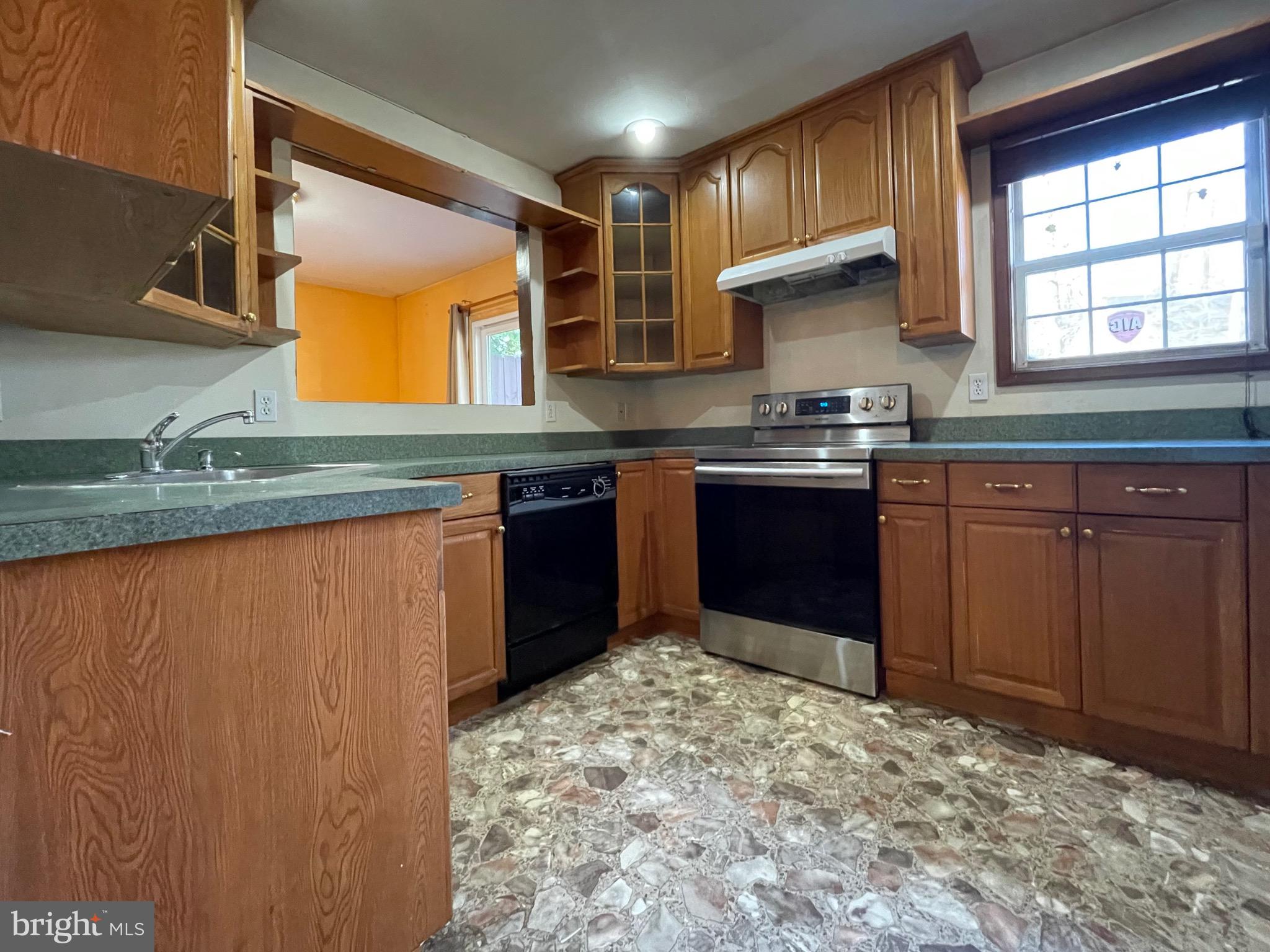 POCONO COUNTRY PLACE - Residential