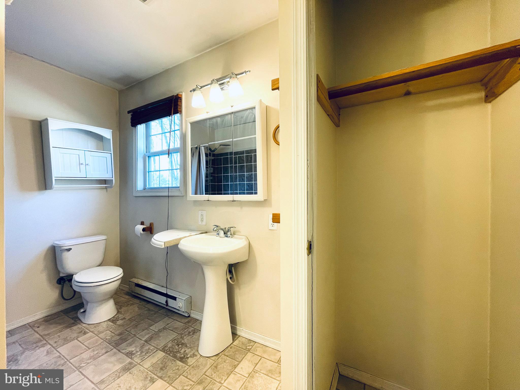 POCONO COUNTRY PLACE - Residential