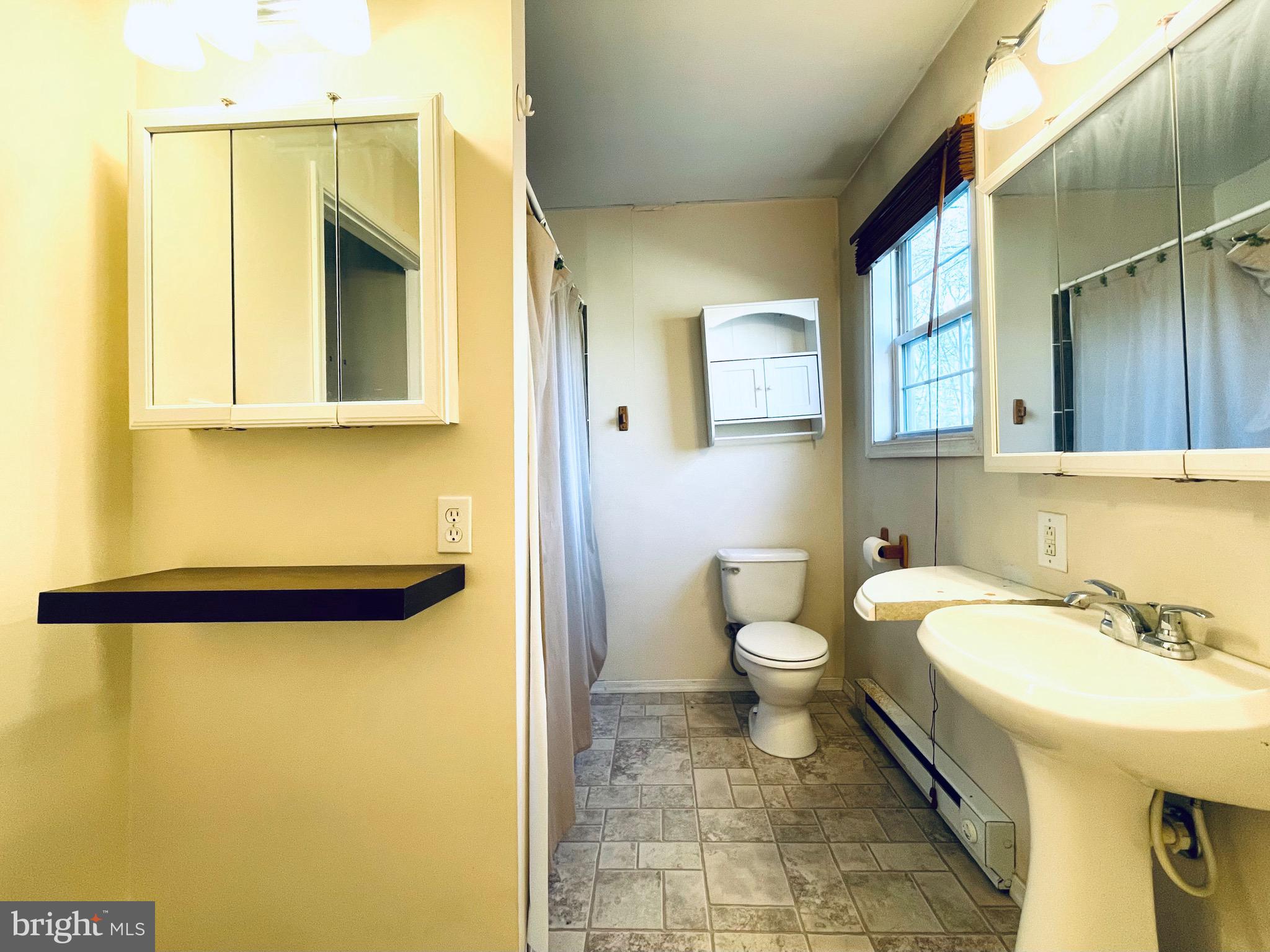 POCONO COUNTRY PLACE - Residential