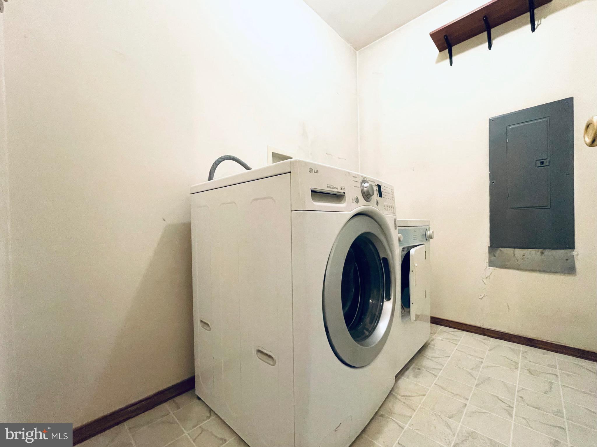 POCONO COUNTRY PLACE - Residential