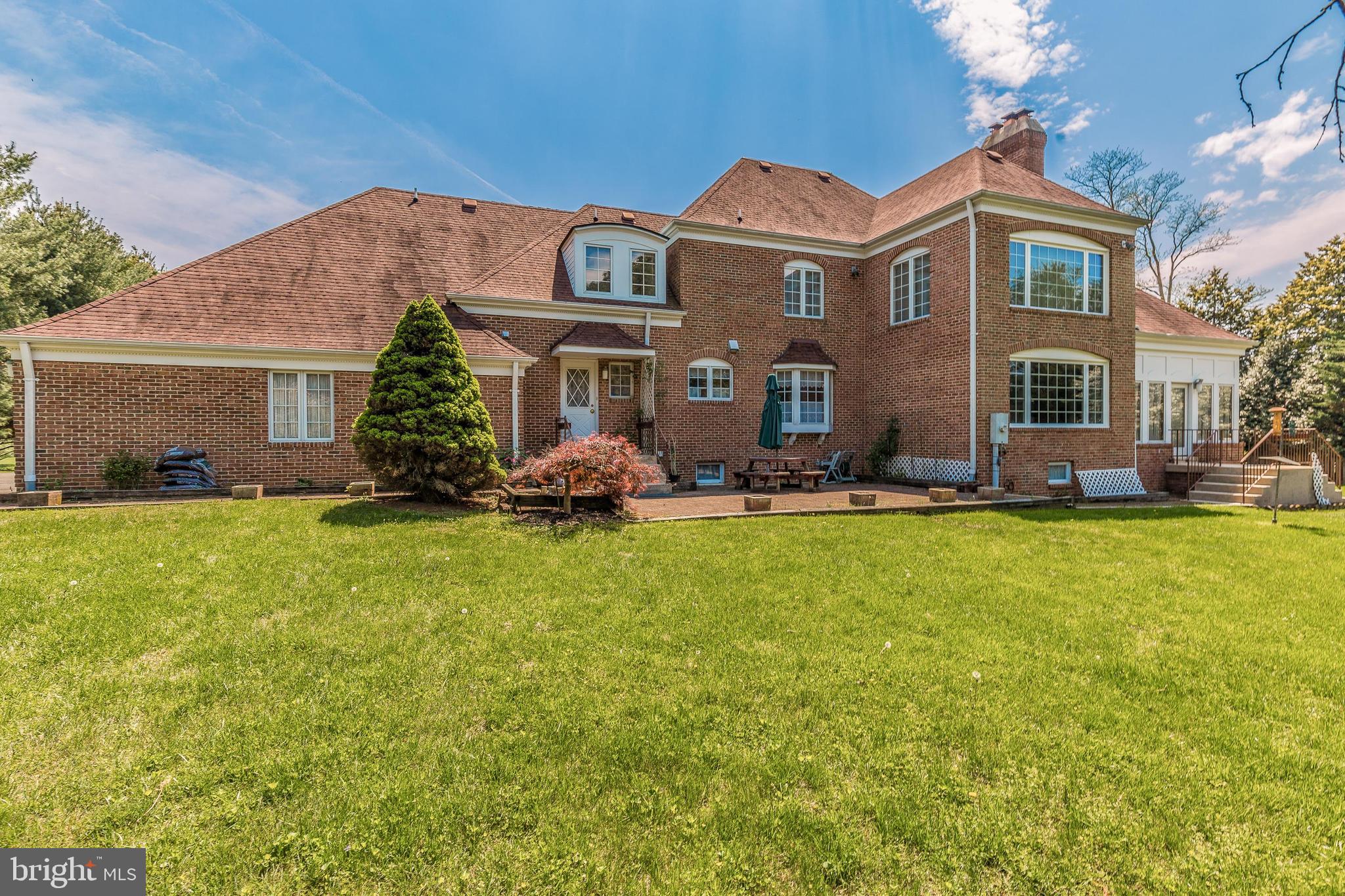 OLNEY OUTSIDE - Residential