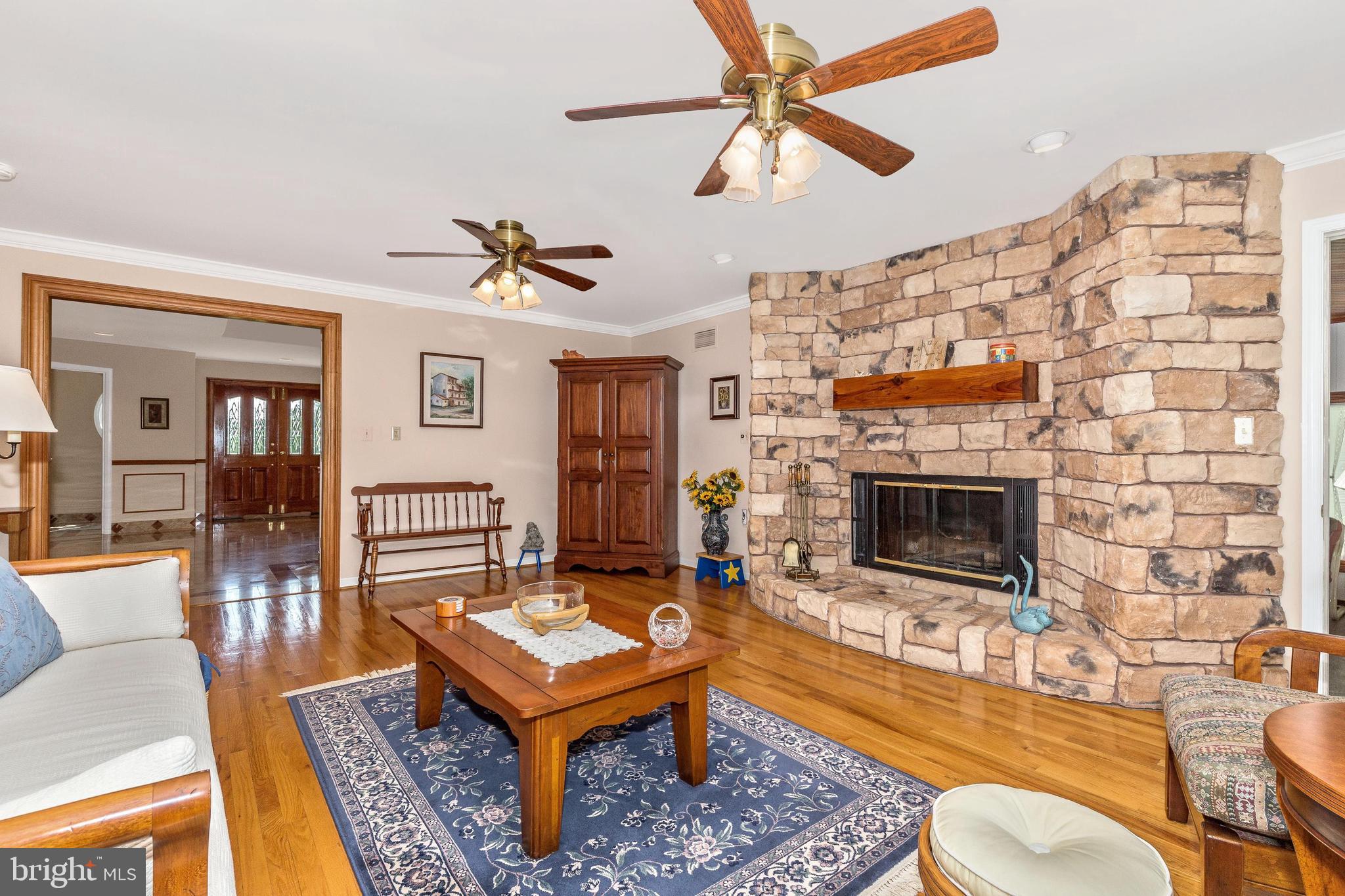 OLNEY OUTSIDE - Residential