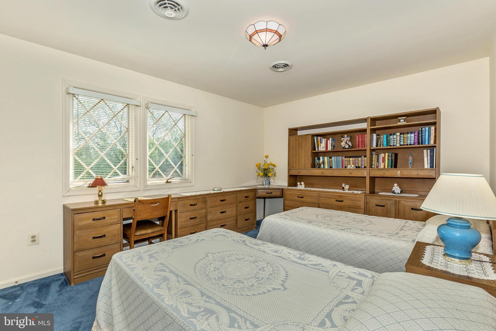 OLNEY OUTSIDE - Residential