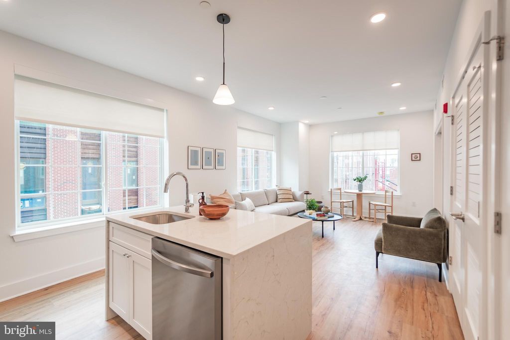 Photo of 2101 Washington Ave #PREMIUM ONE BED, PHILADELPHIA, PA 19146 (MLS # PAPH2483396)