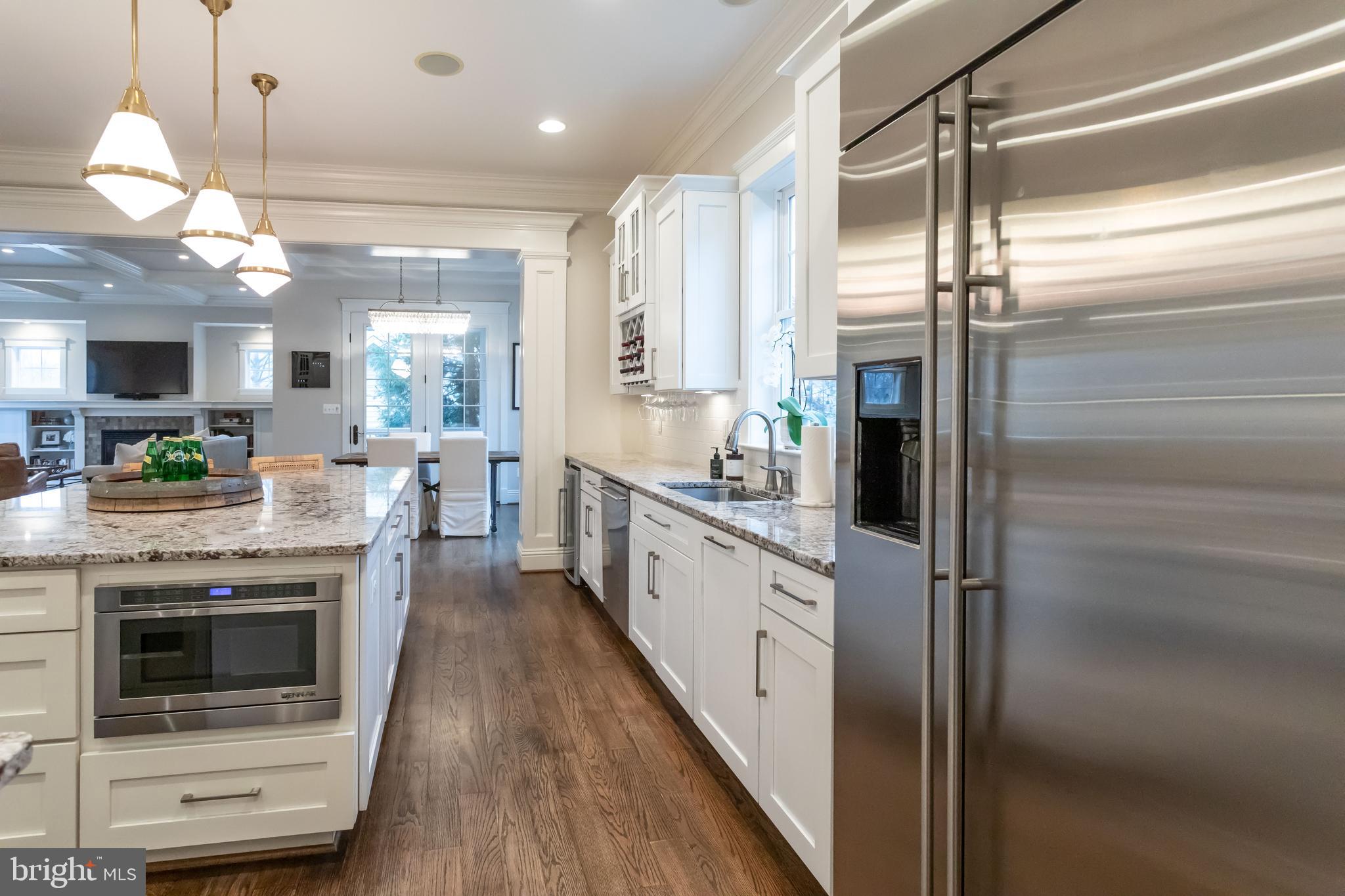 CHURCHILL - Residential