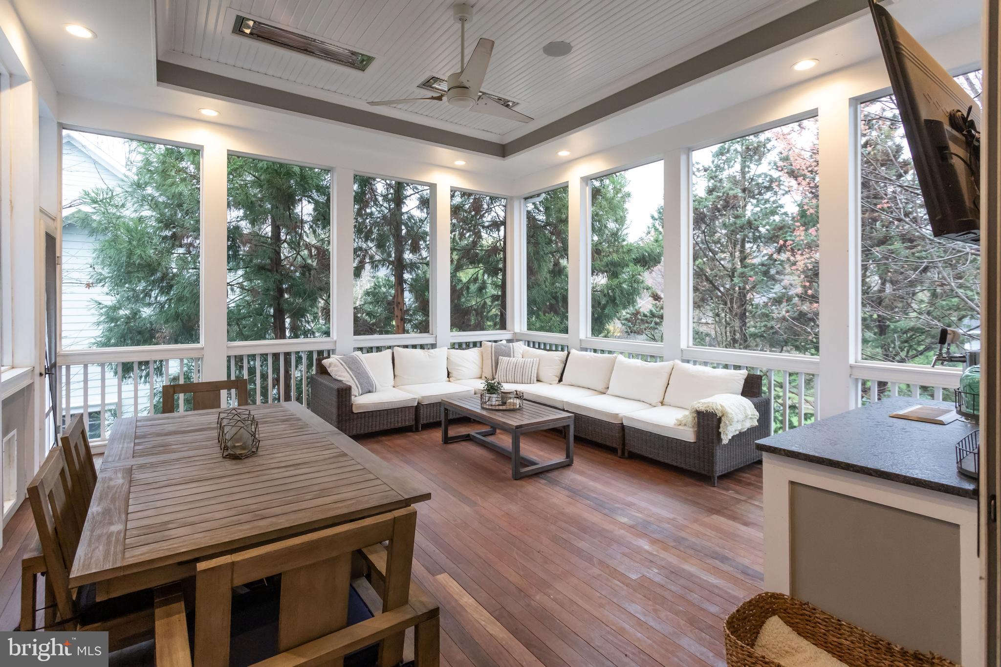 CHURCHILL - Residential