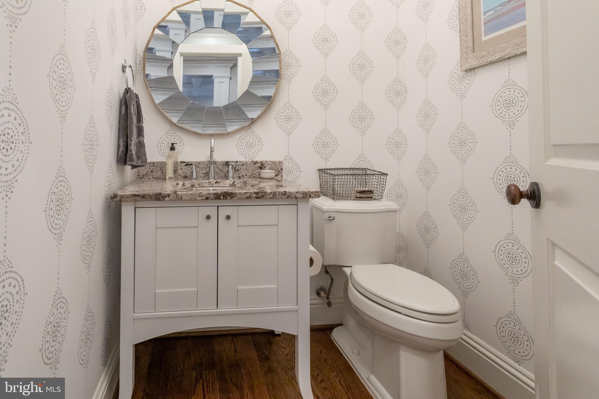 CHURCHILL - Residential