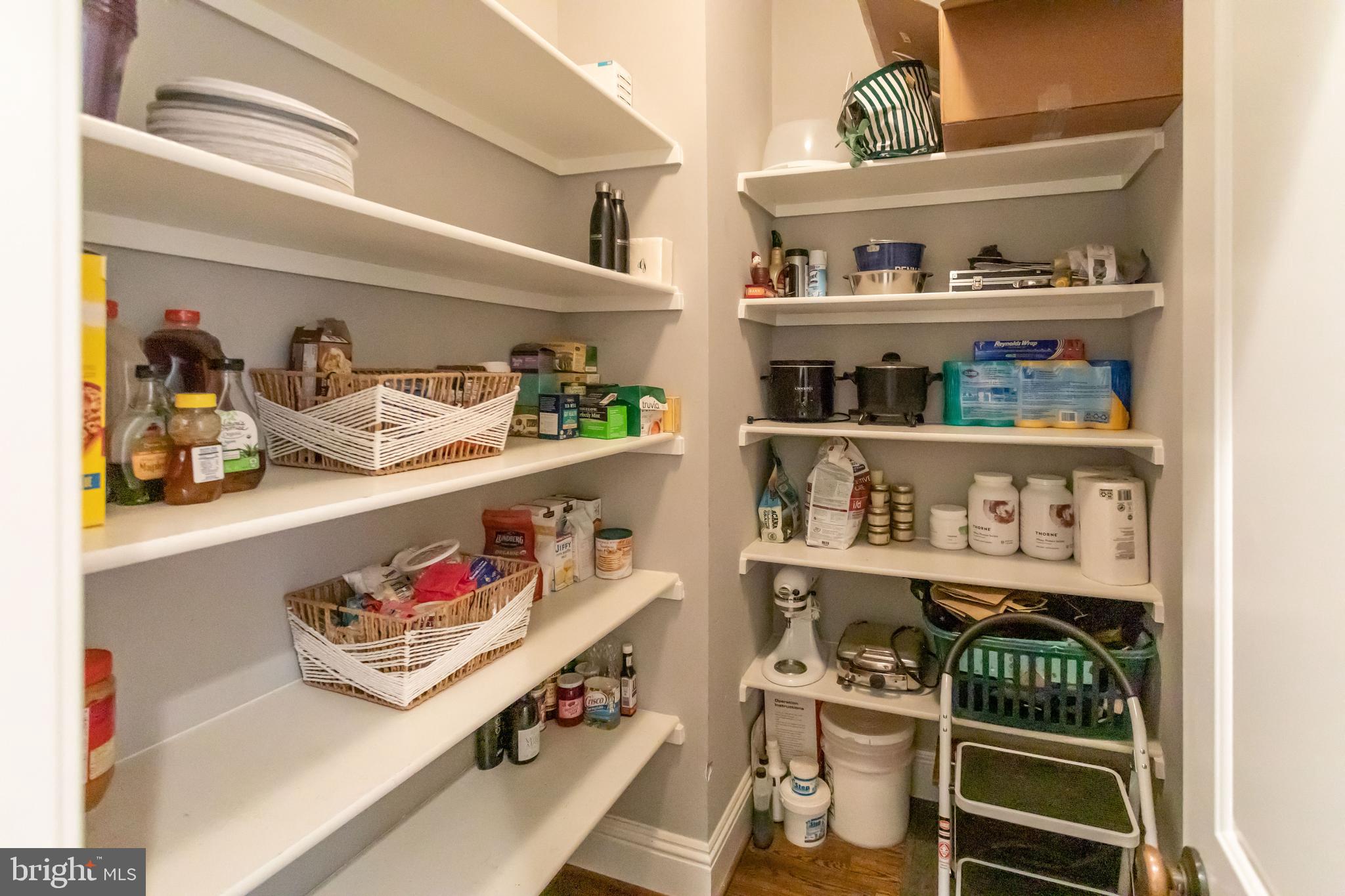 CHURCHILL - Residential