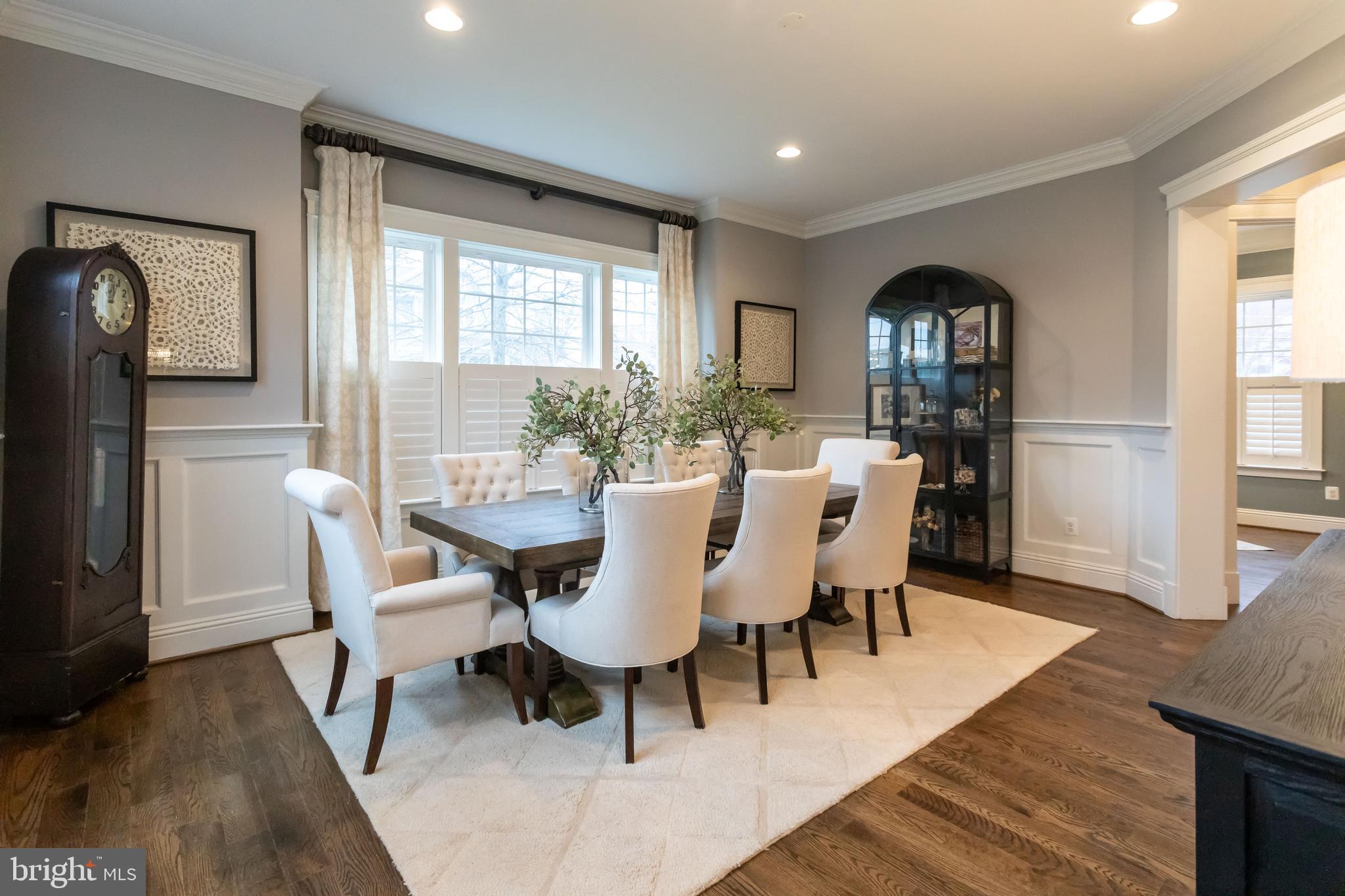 CHURCHILL - Residential