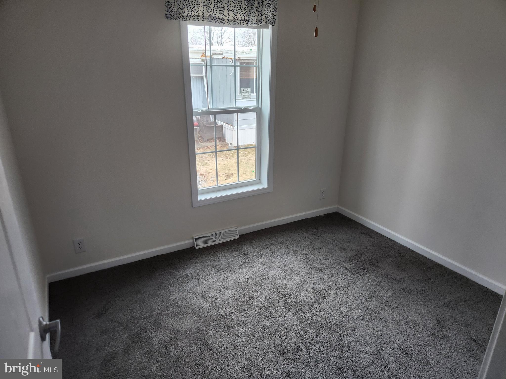 PENNWOOD CROSSING - Residential