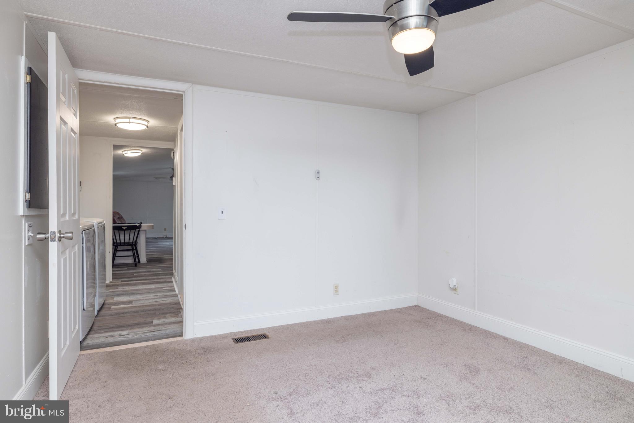 ORCHARD MANOR - Residential