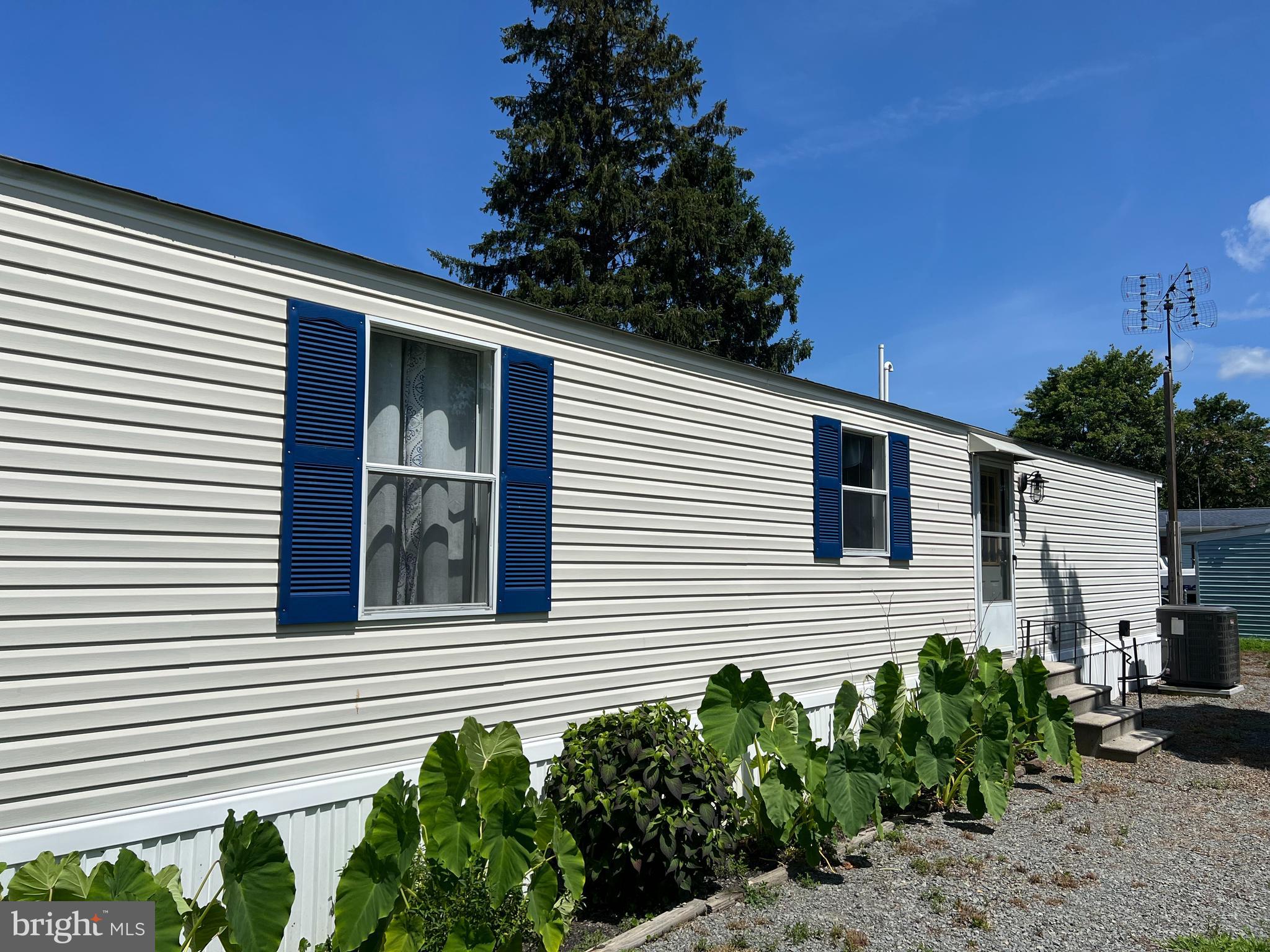 ORCHARD MANOR - Residential