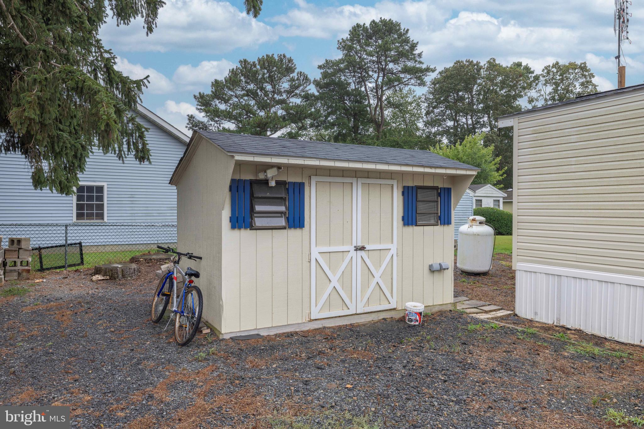 ORCHARD MANOR - Residential