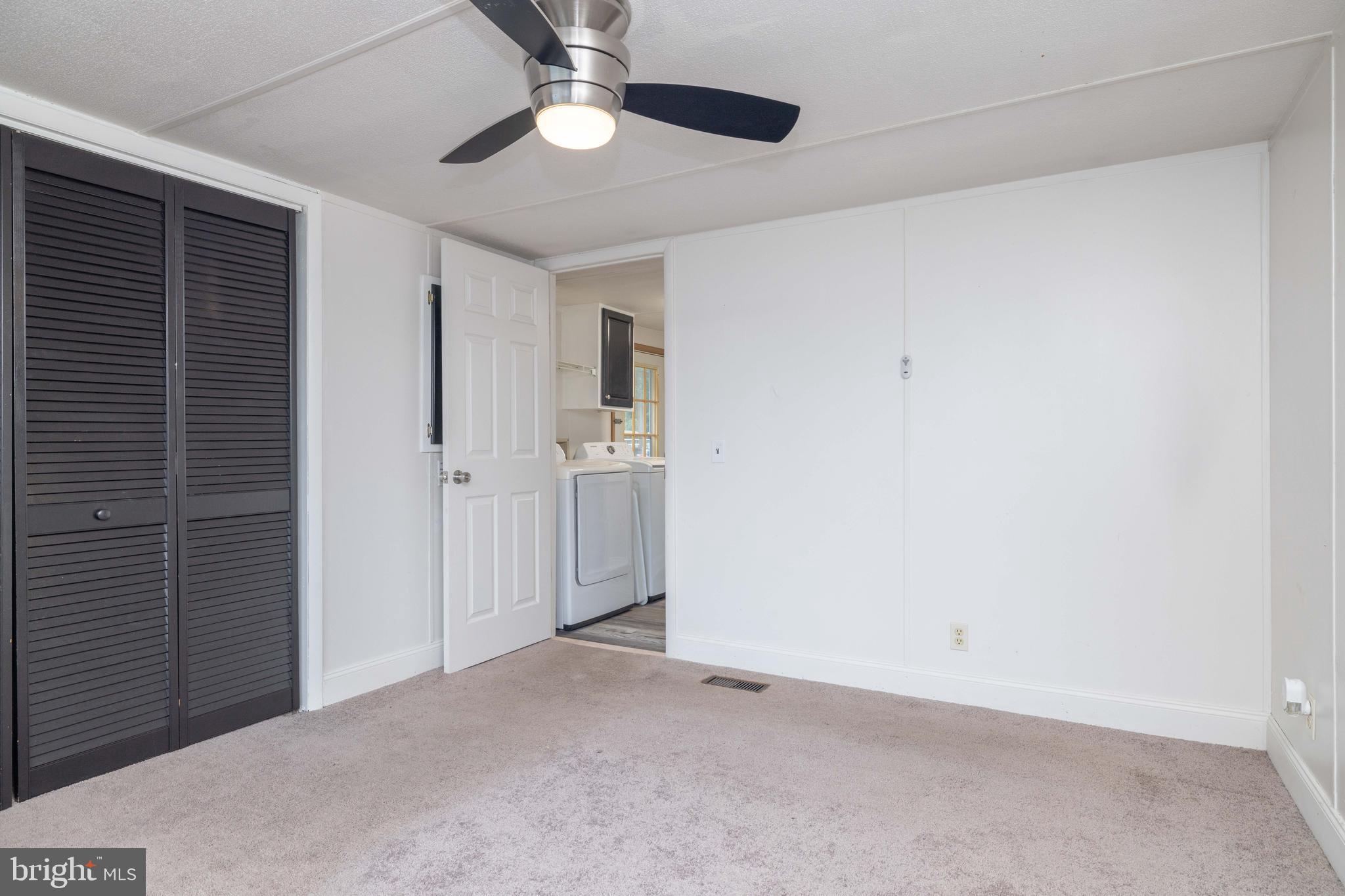 ORCHARD MANOR - Residential