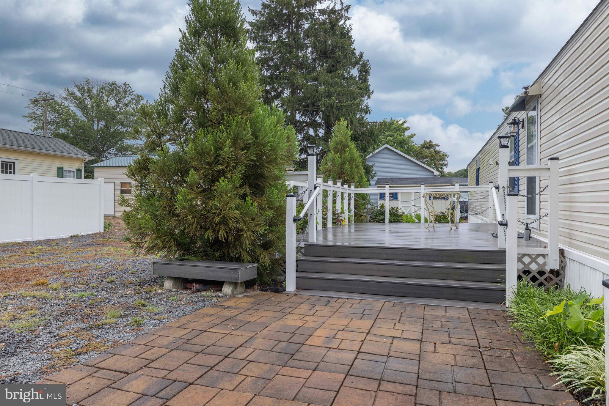 ORCHARD MANOR - Residential